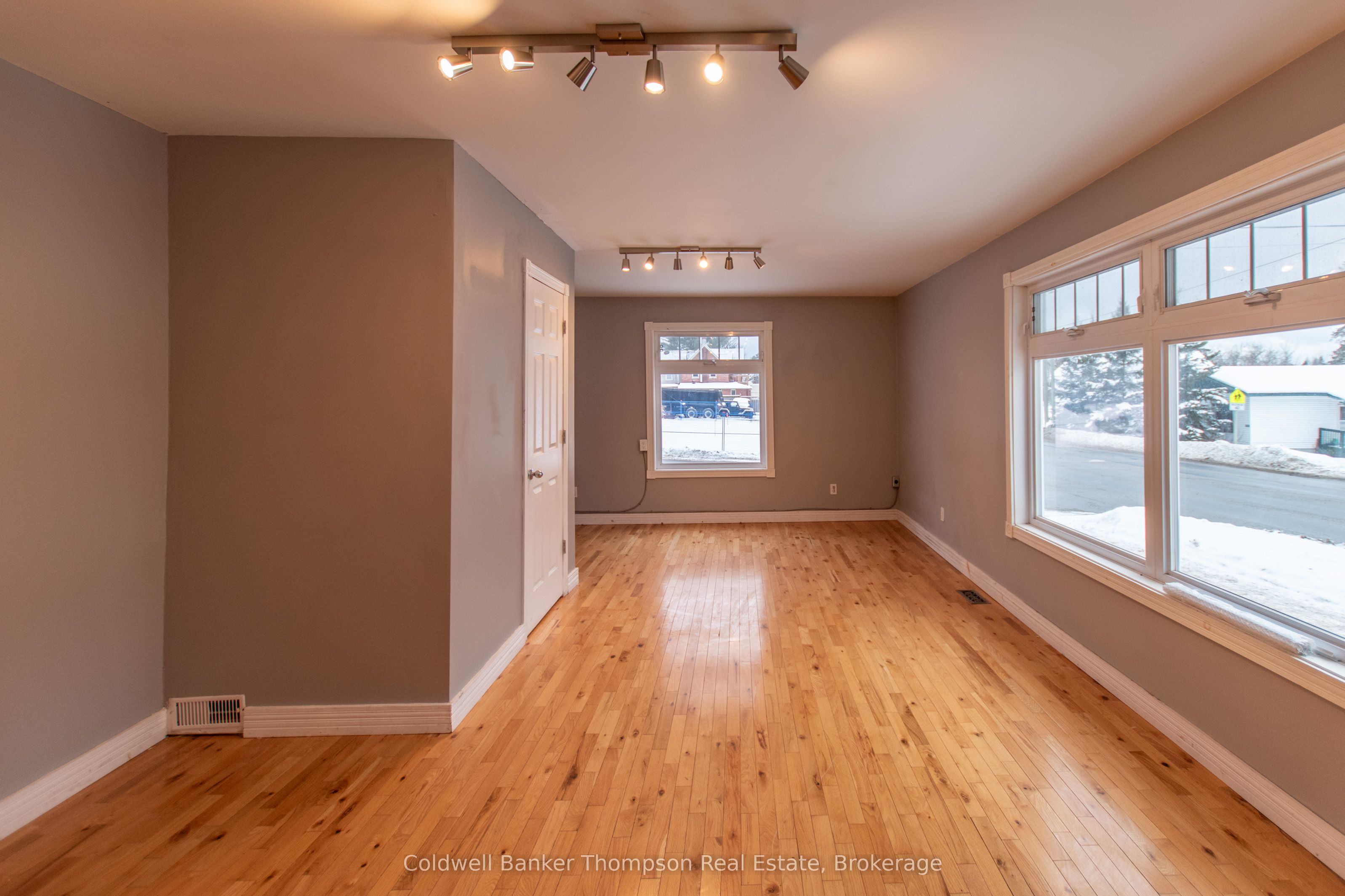 127 Huston Street Property Photo 24