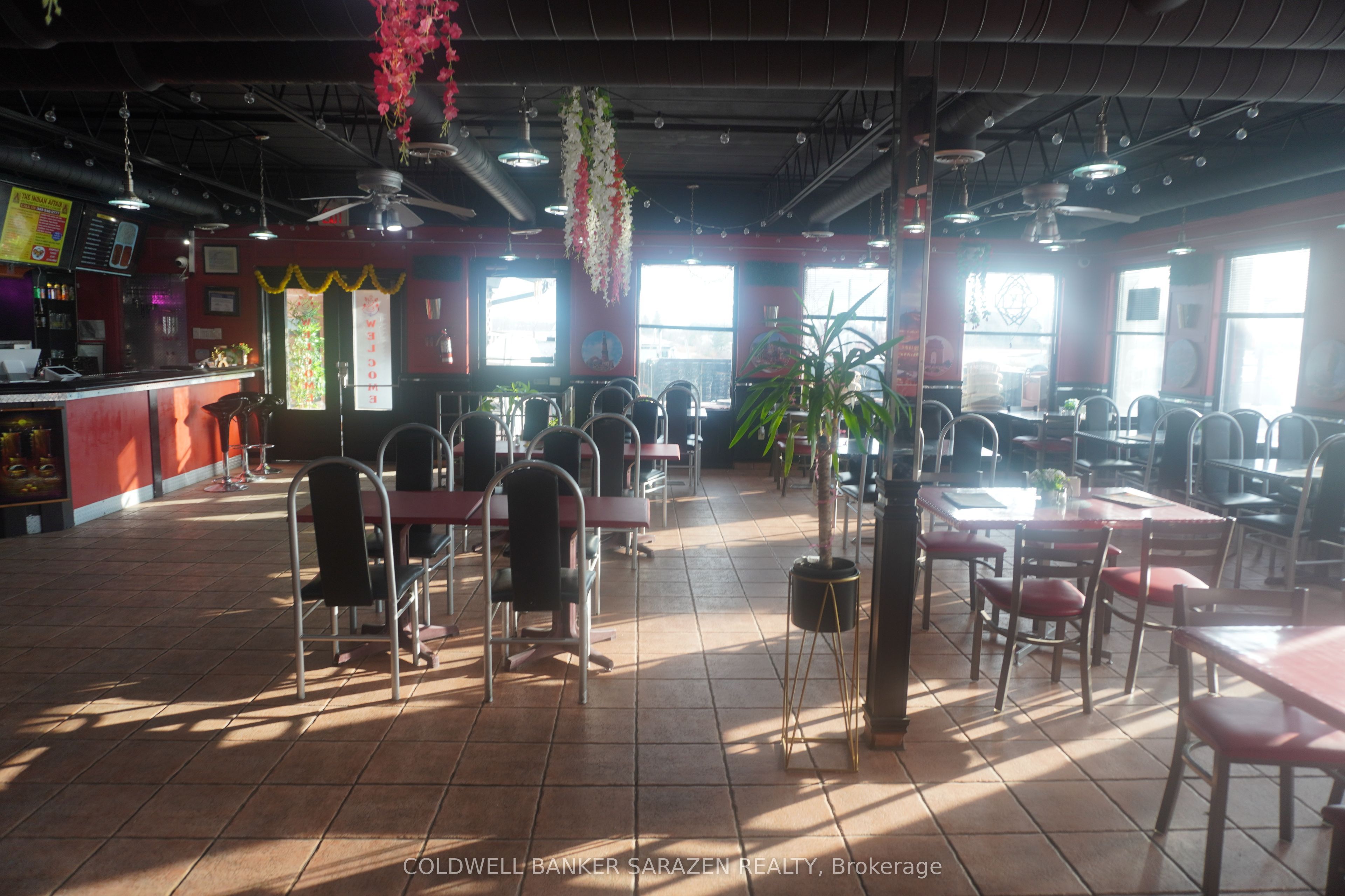 5031 Bank Street Property Photo 10