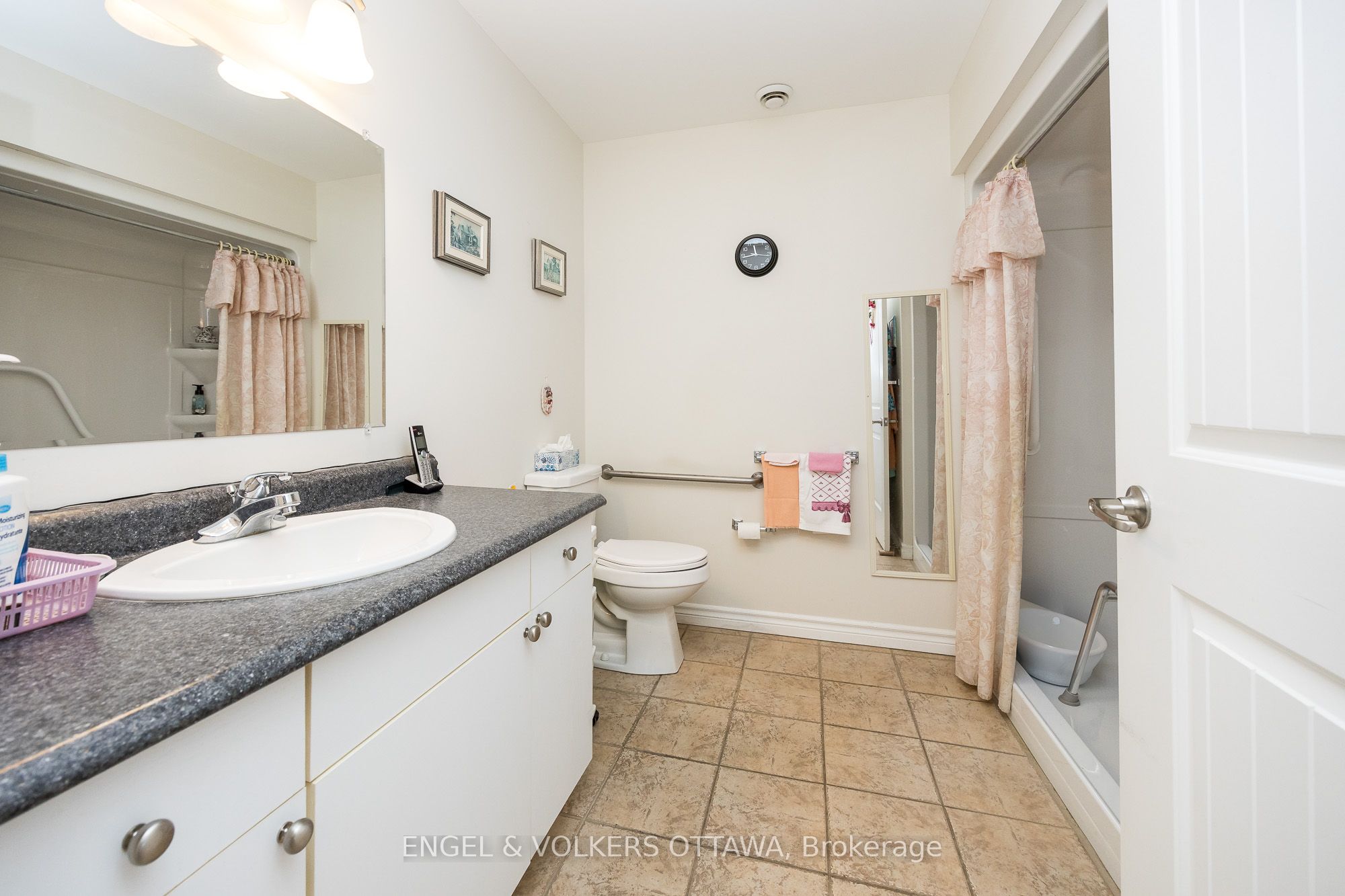 46&50 Fifth Street Property Photo 15