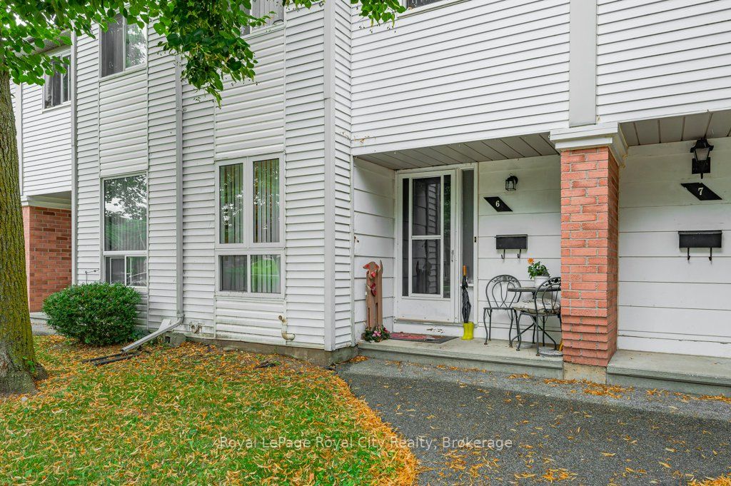 #6 - 40 Imperial Road Property Photo 2