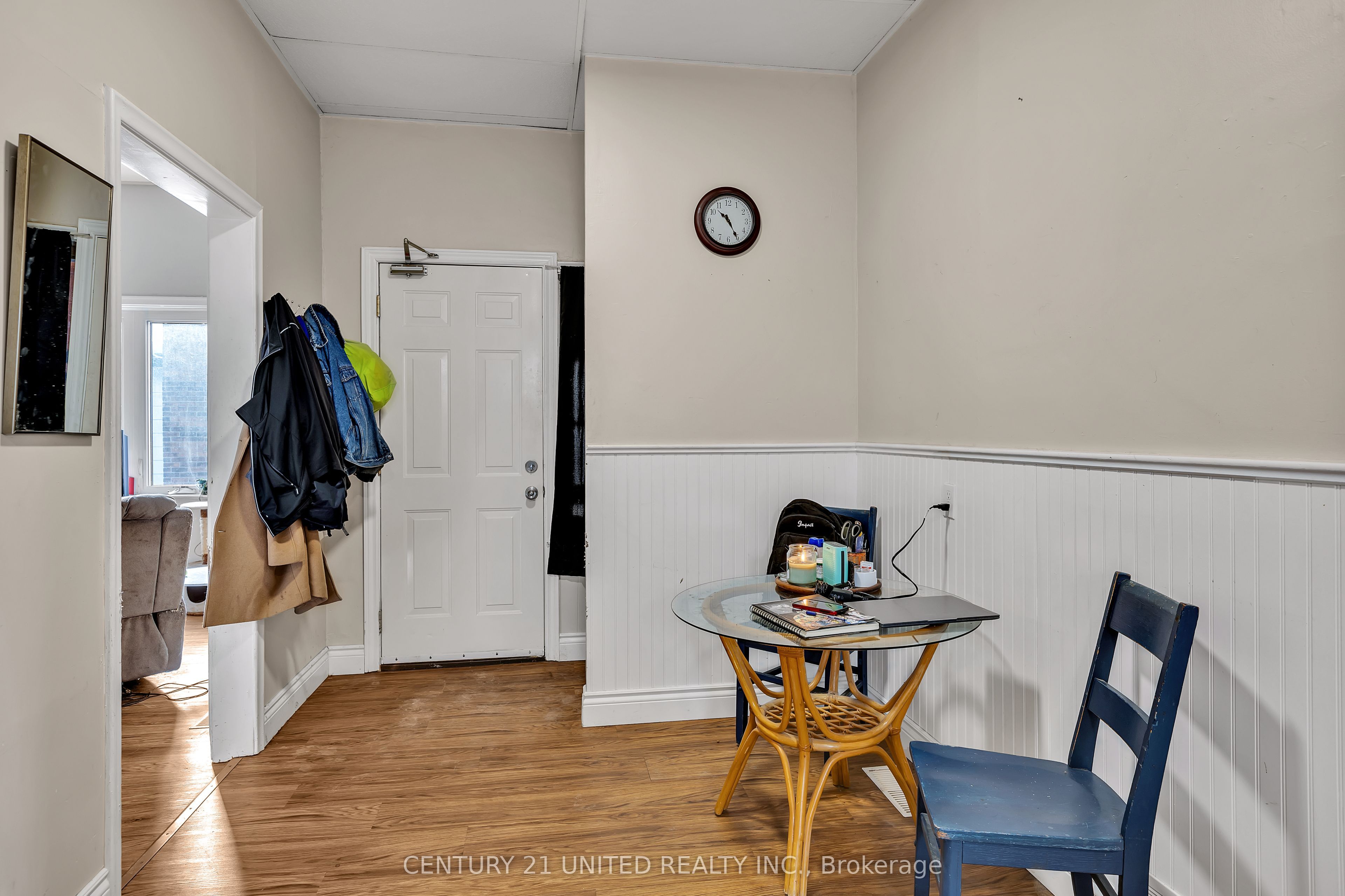 550 Aylmer Street Property Photo 8
