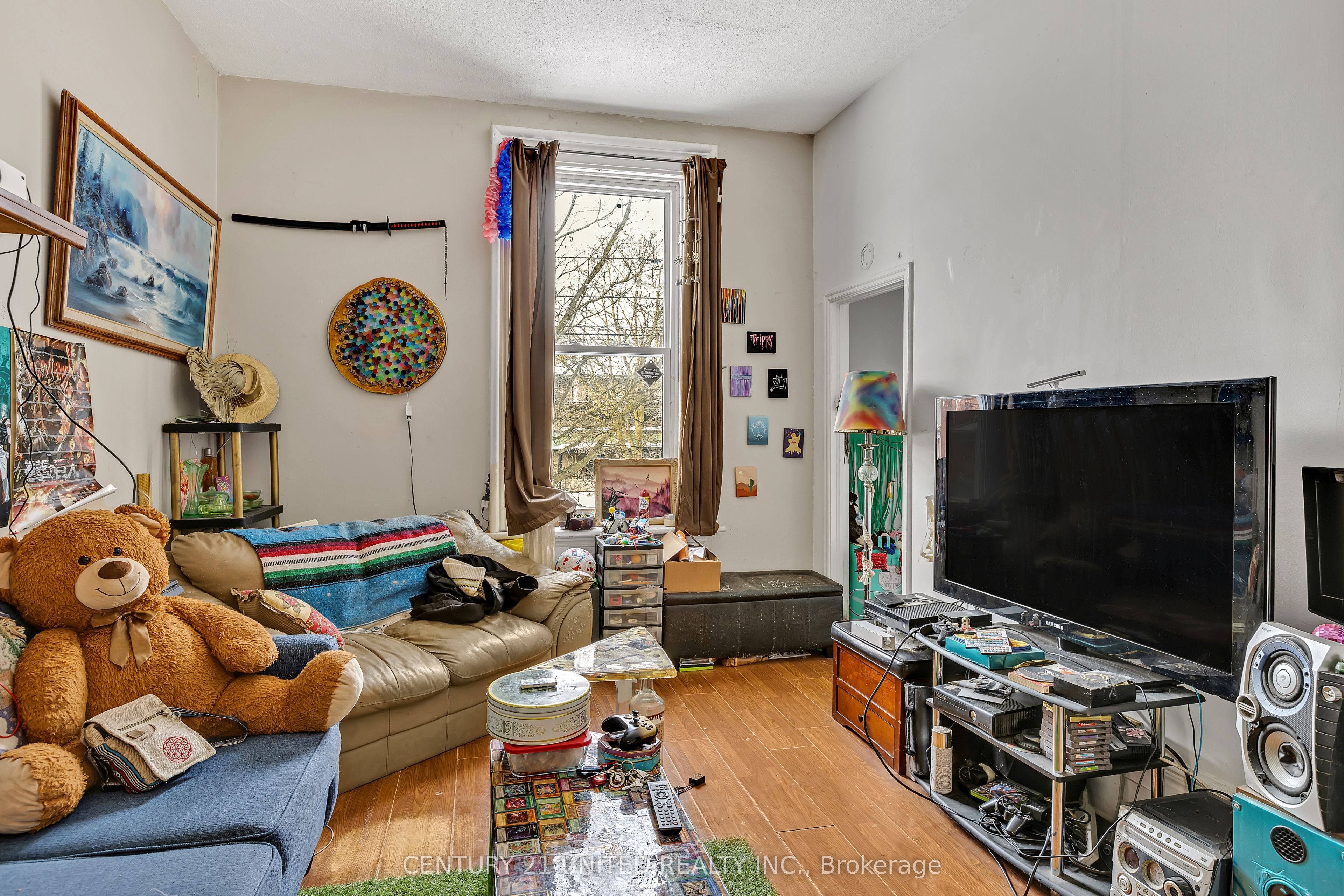 550 Aylmer Street Property Photo 16