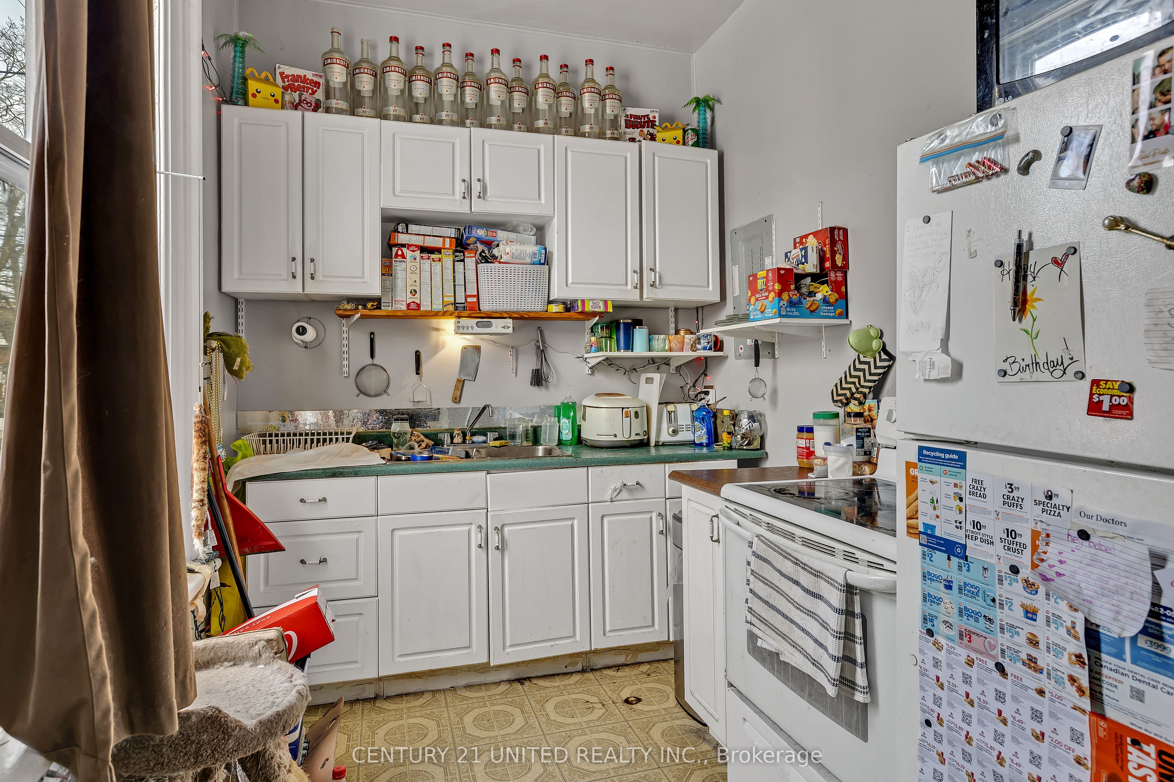 550 Aylmer Street Property Photo 17