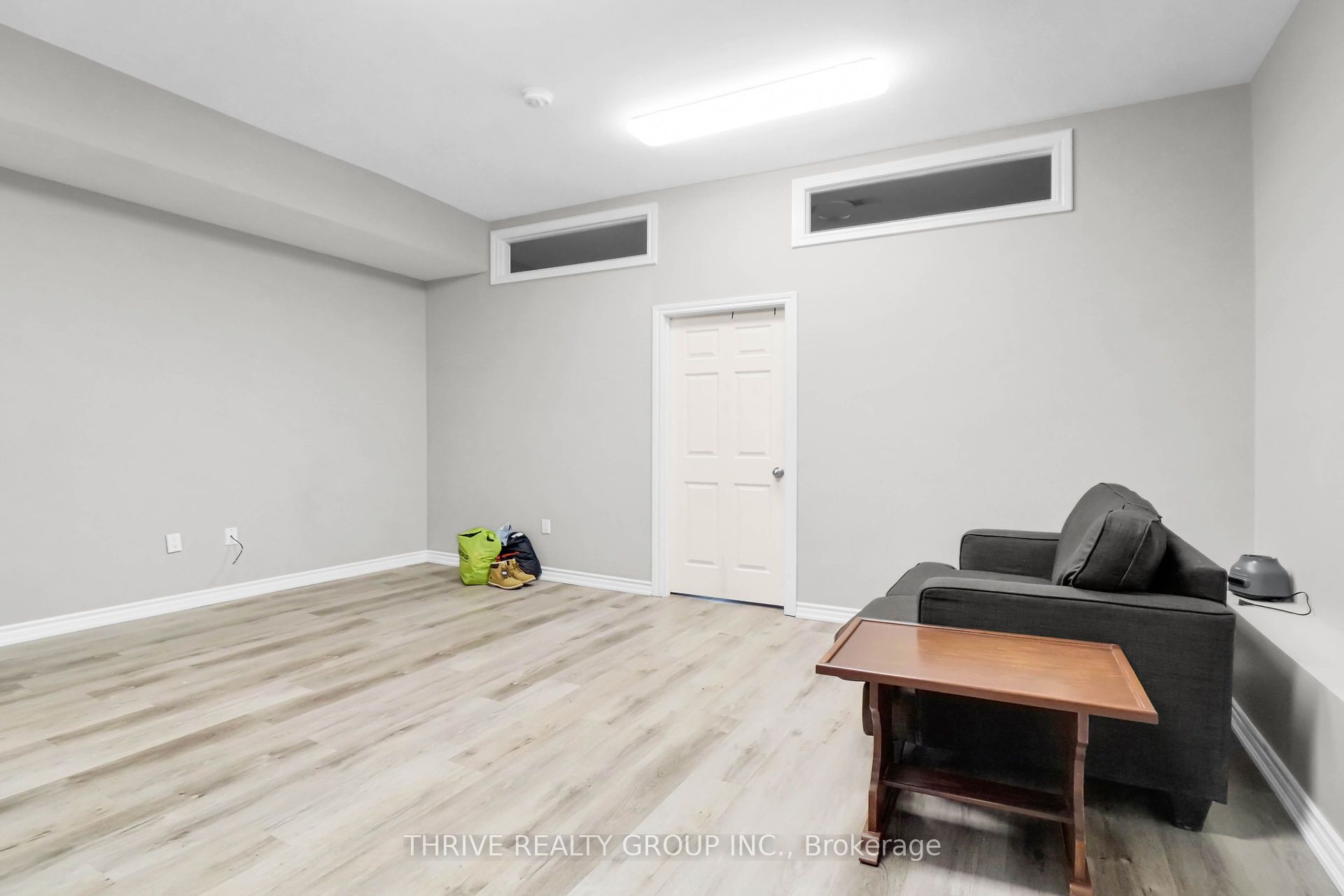 200 Dundas Street Property Photo 9