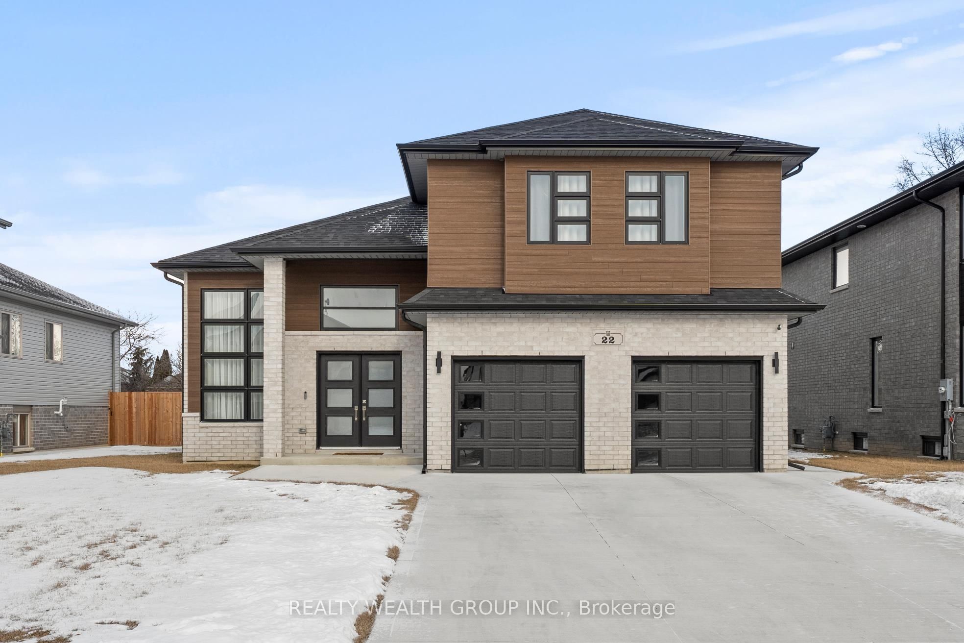 22 Noble Court Property Photo