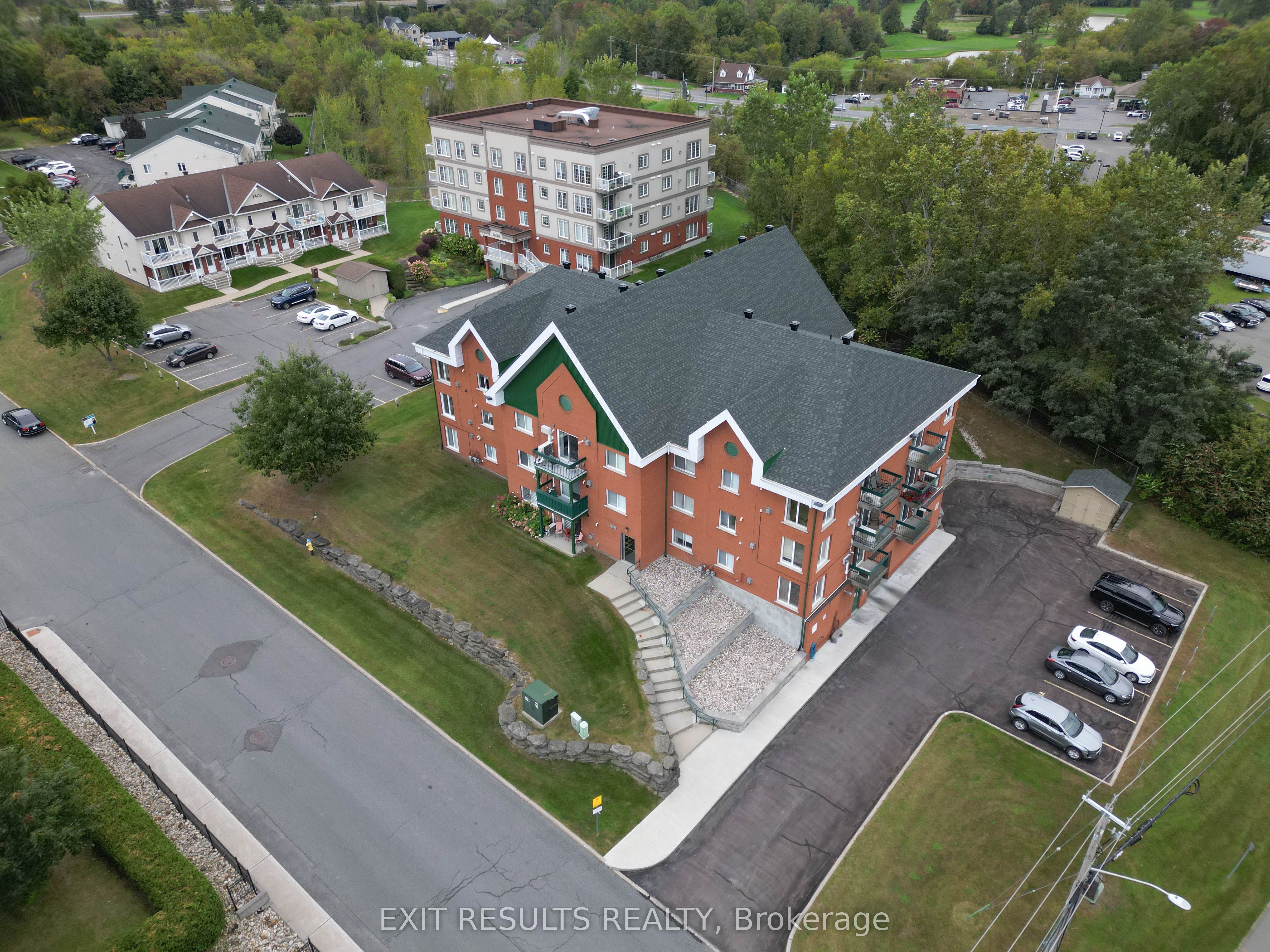 #236 - 1202 Clement Street Property Photo 2