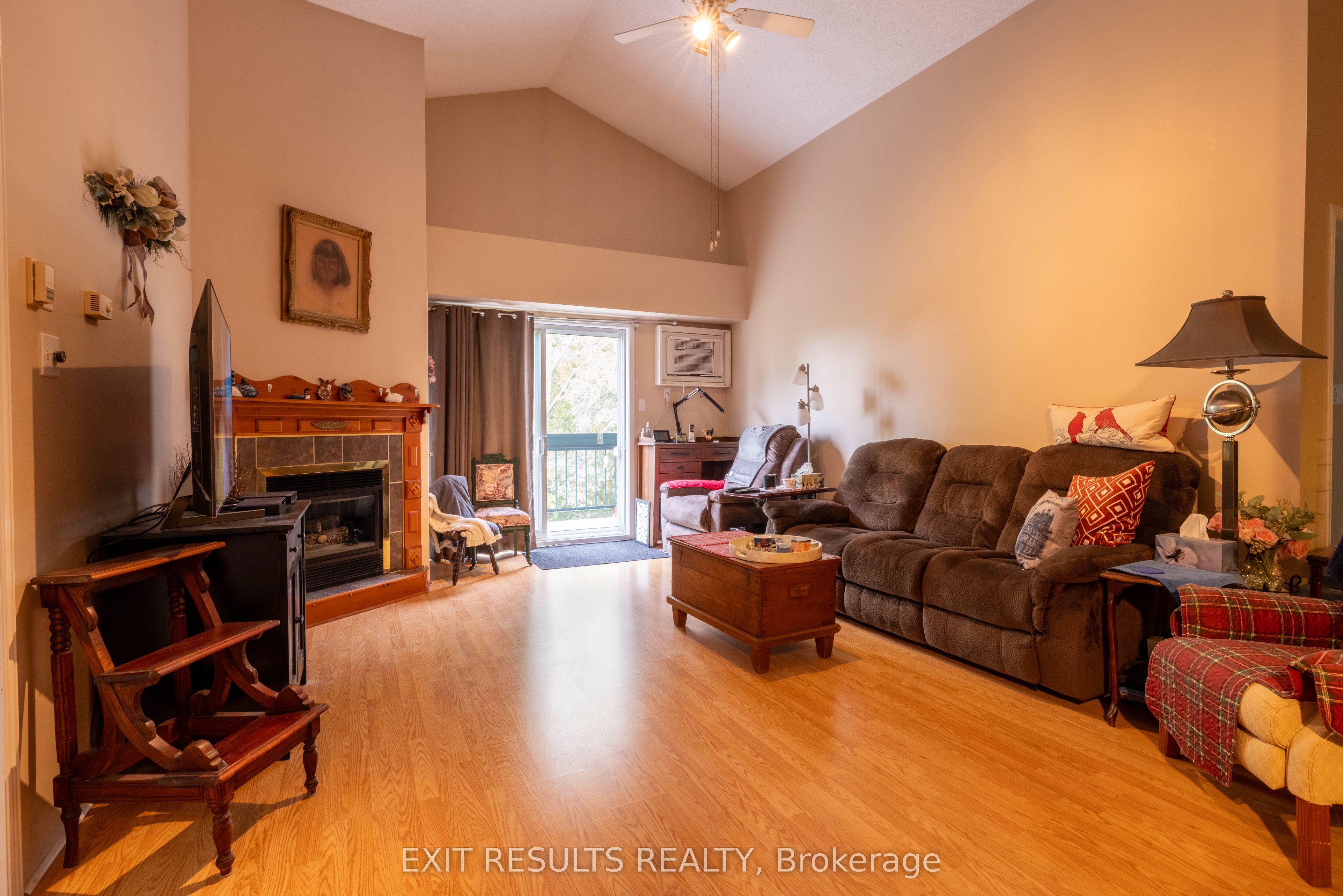 #236 - 1202 Clement Street Property Photo 4