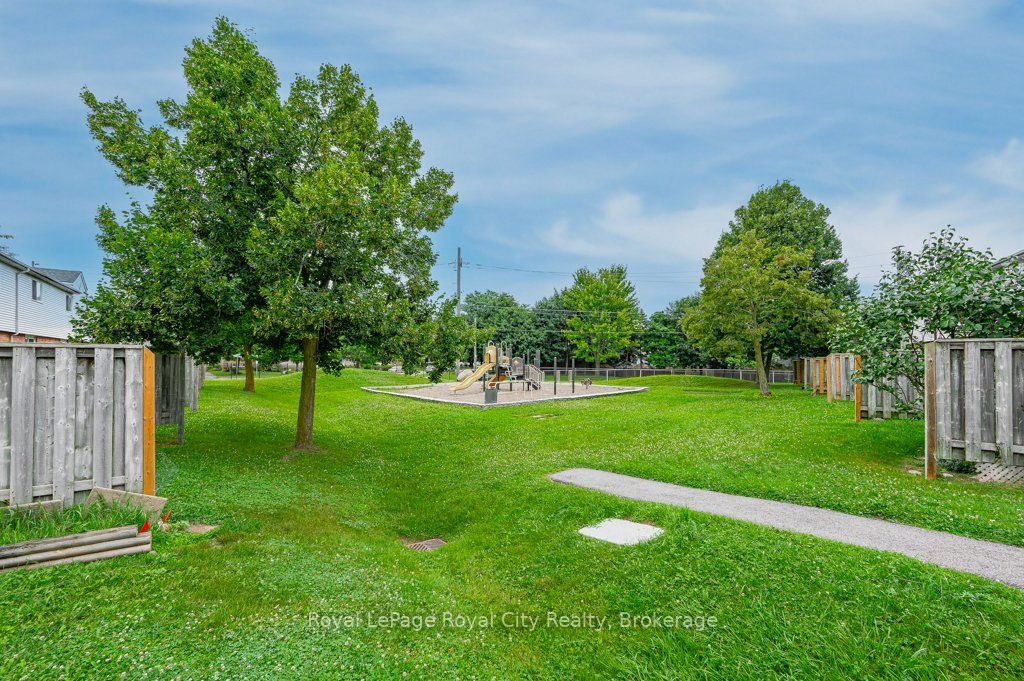 #8 - 40 Imperial Road Property Photo 8