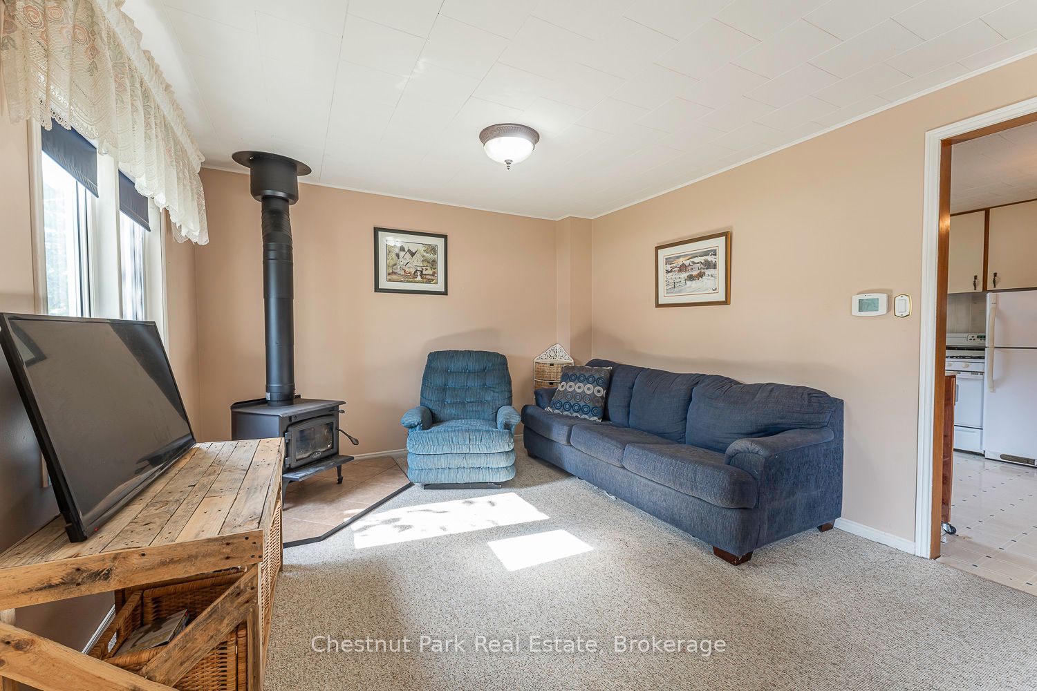 1570 9th Avenue Property Photo 5