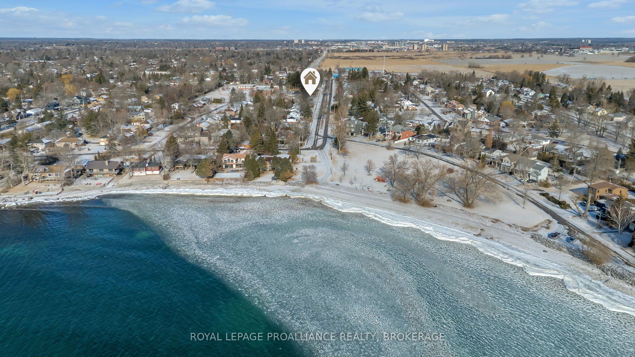 21 Crerar Boulevard Property Photo 9