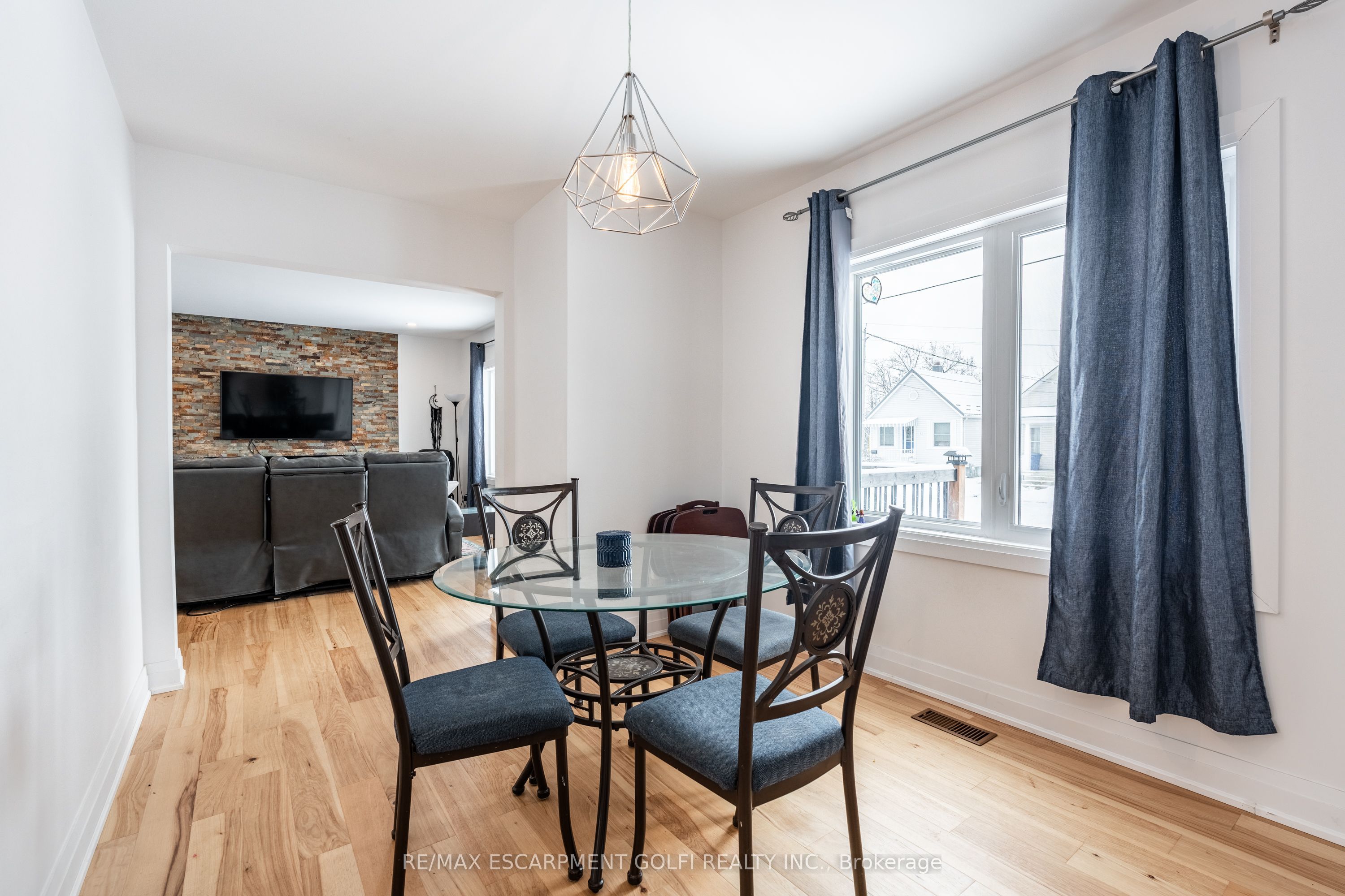 48 Mccormick Street Property Photo 10