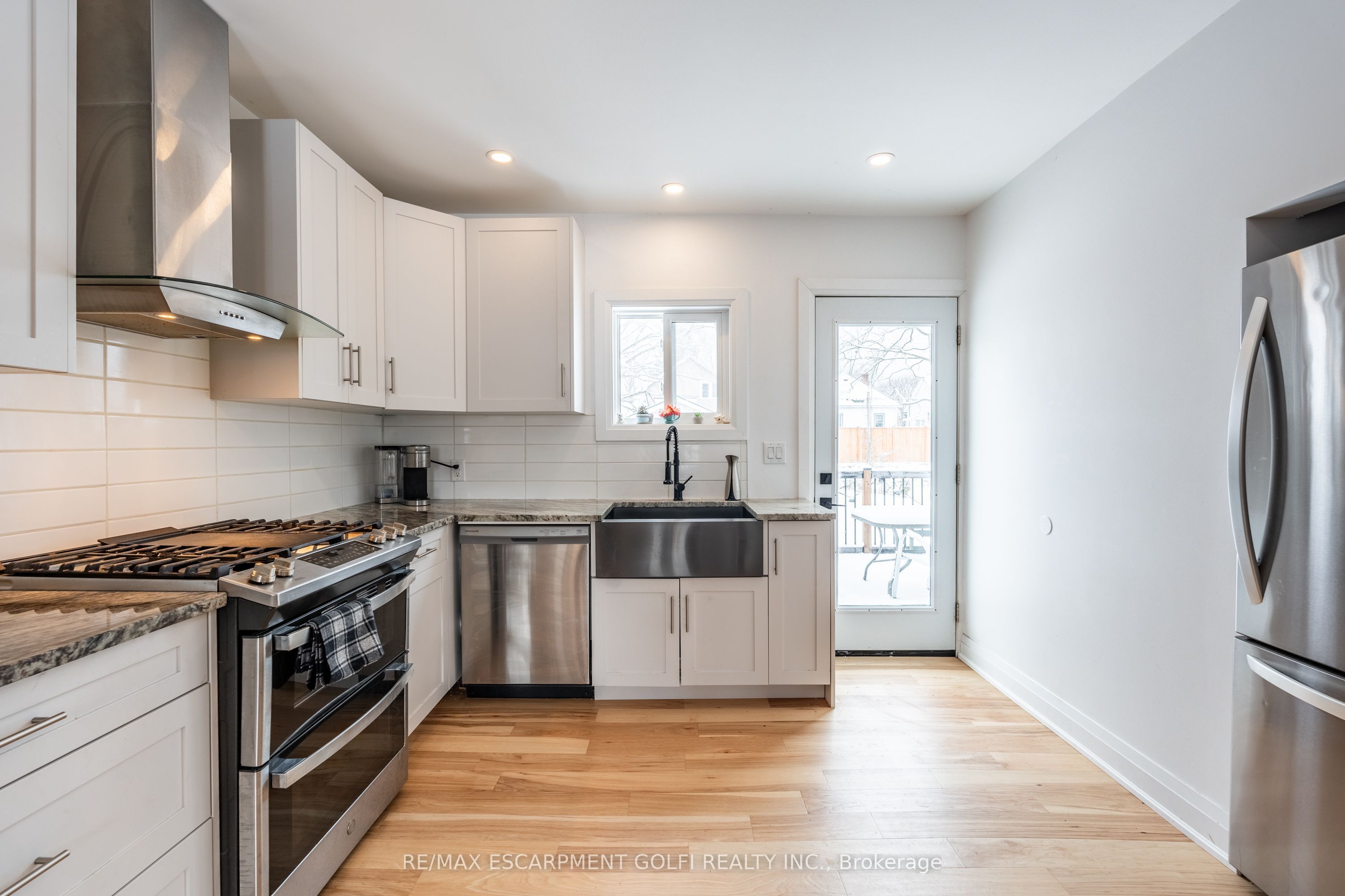 48 Mccormick Street Property Photo 12
