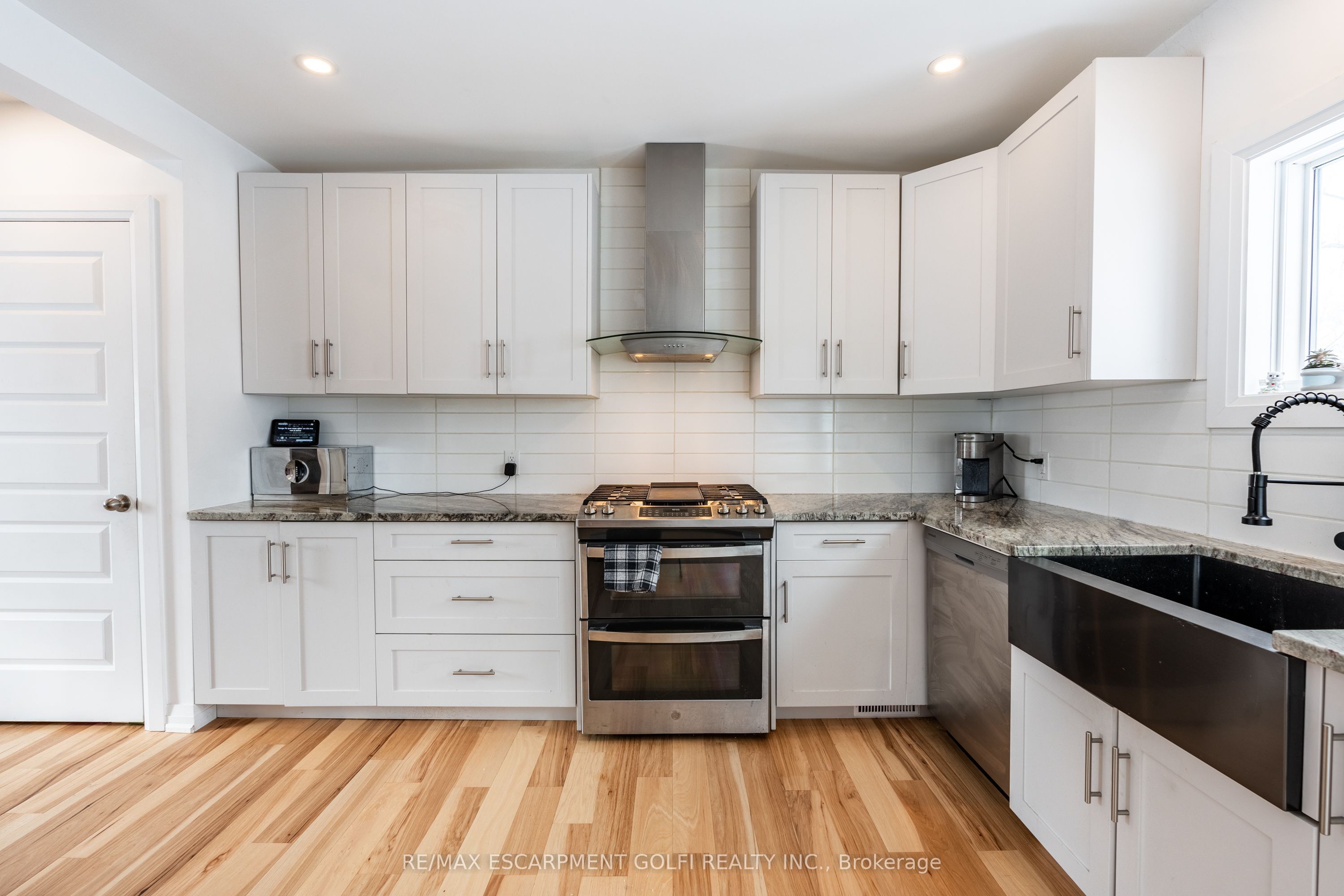 48 Mccormick Street Property Photo 13