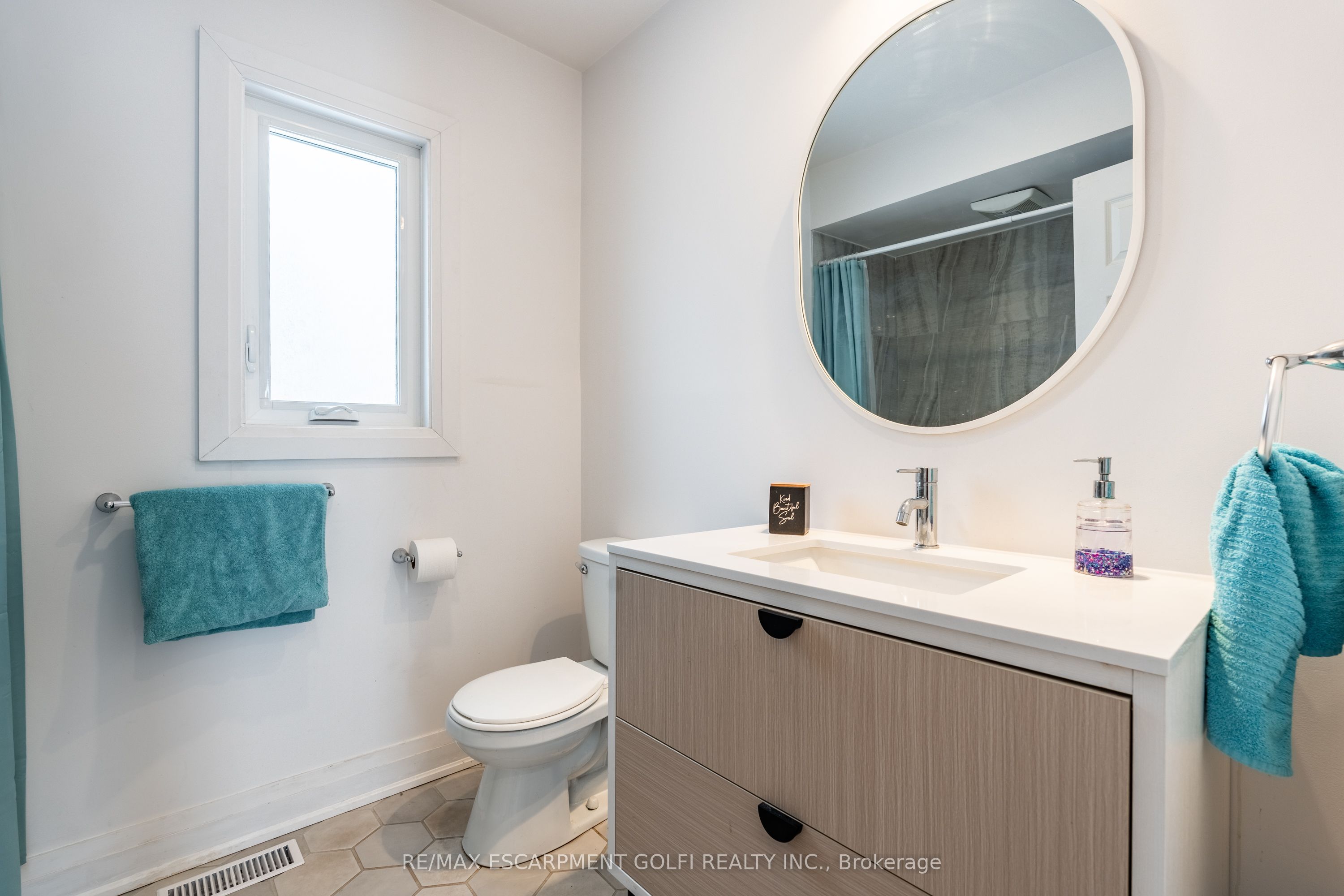48 Mccormick Street Property Photo 17