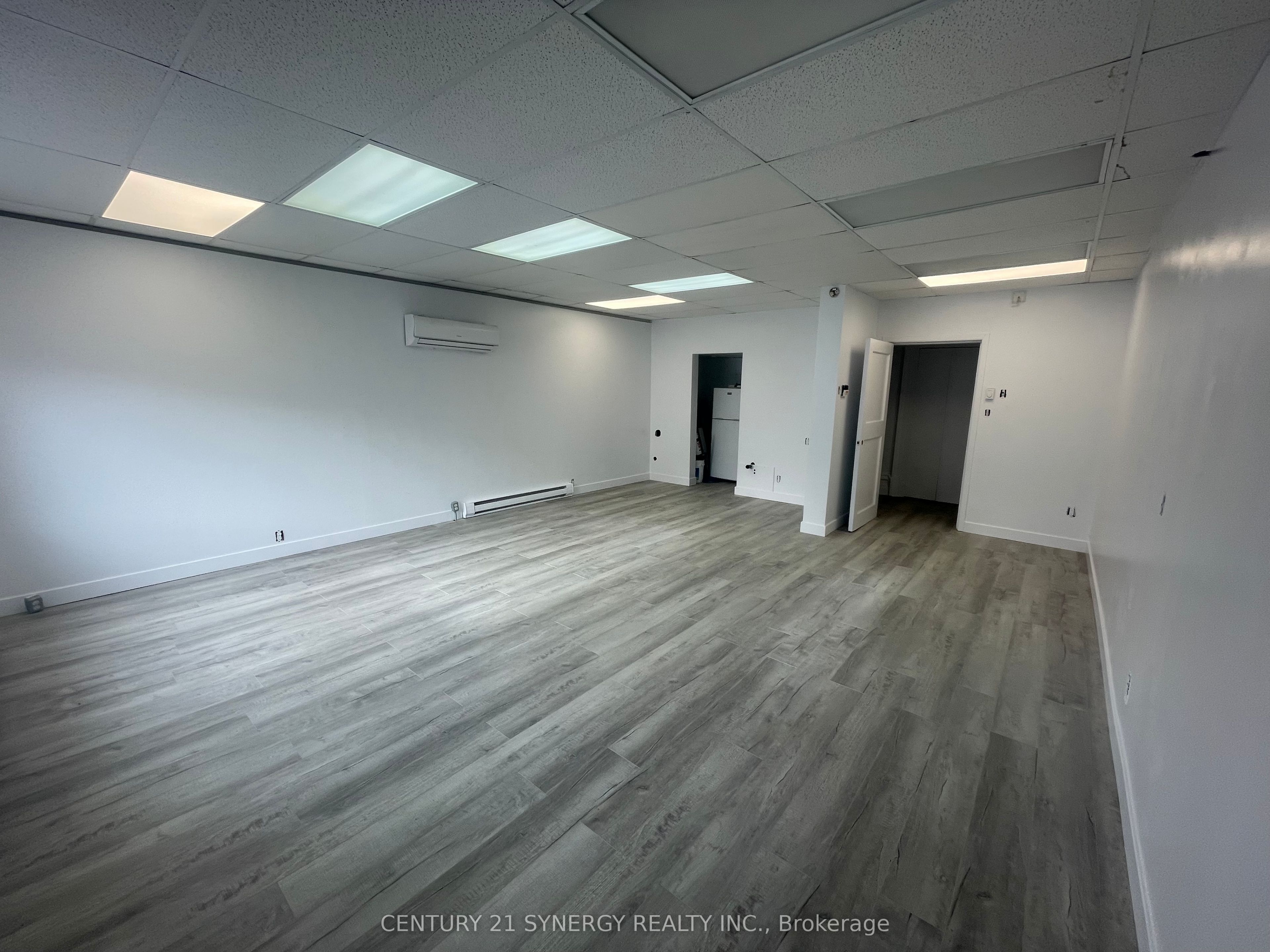 #1 - 73 Madawaska Street Property Photo 2