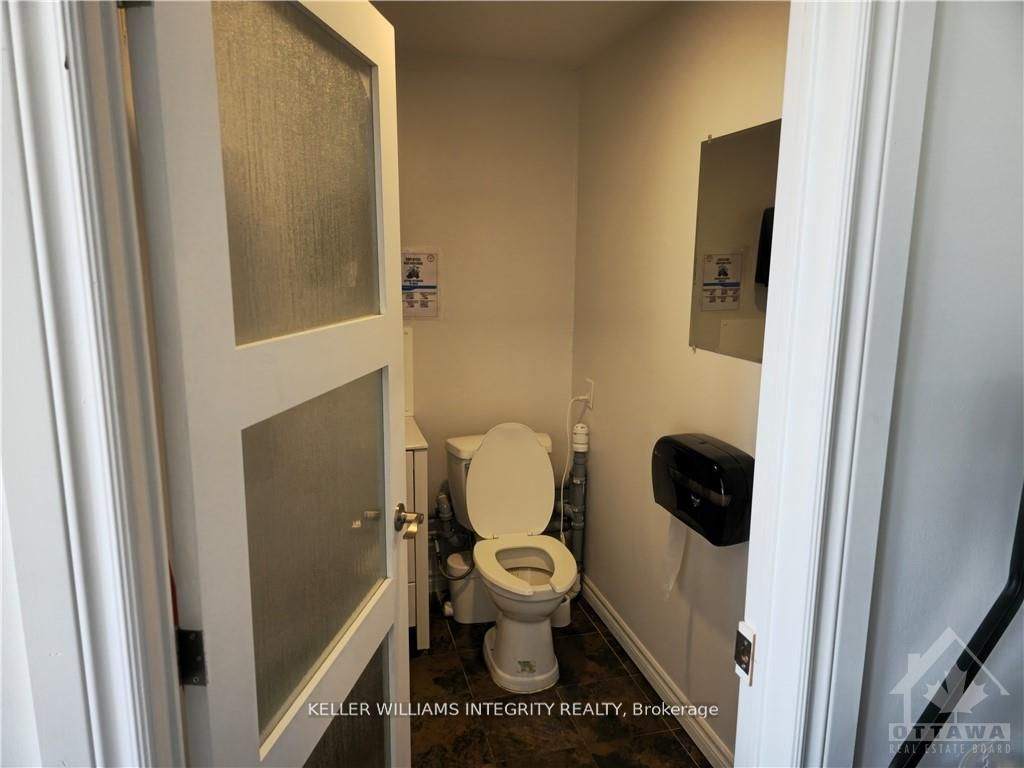 9 Houston Drive Property Photo 13