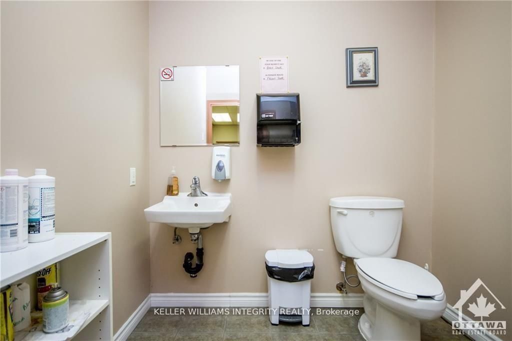 9 Houston Drive Property Photo 27