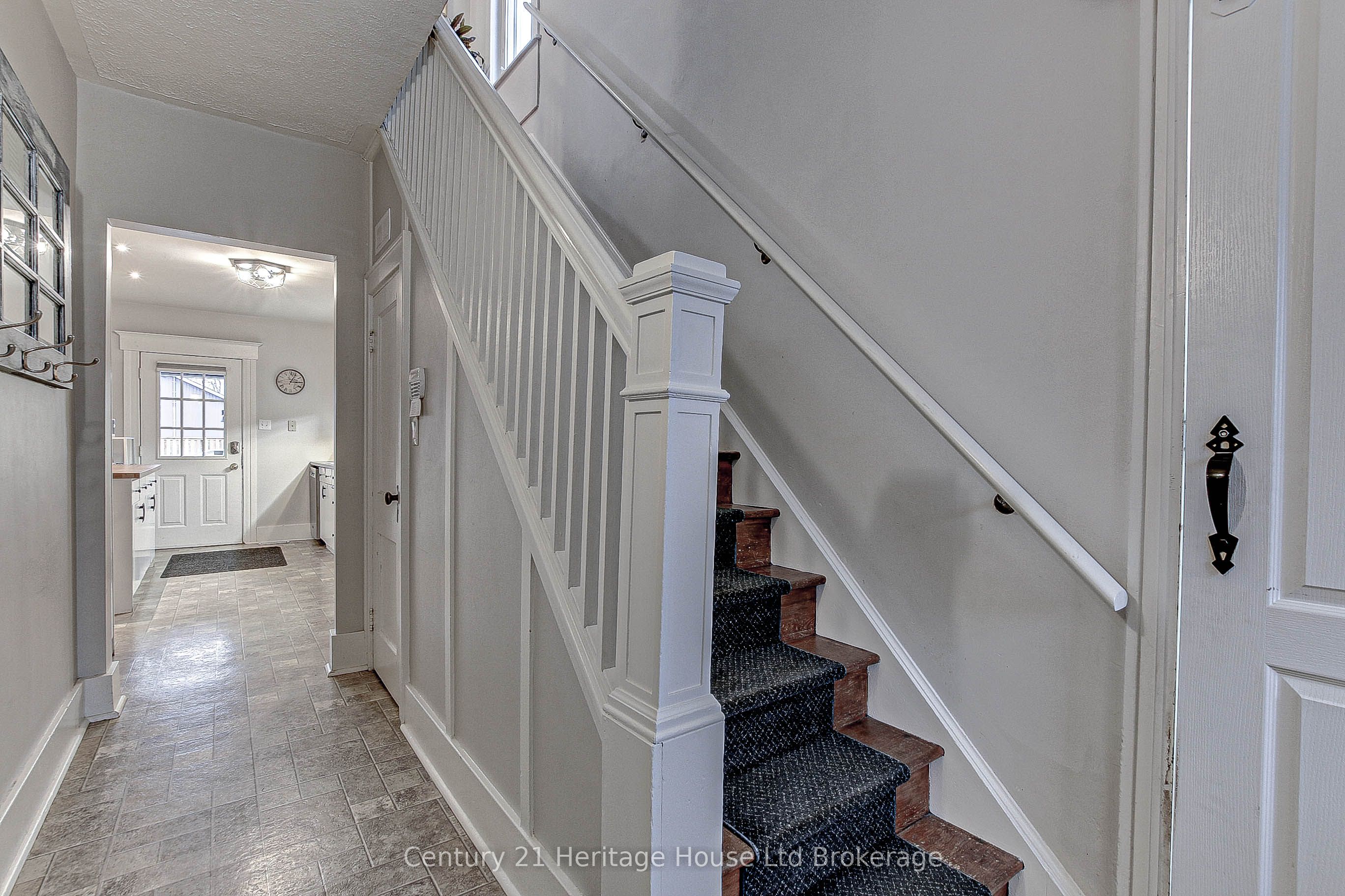 2 Church Street Property Photo 21