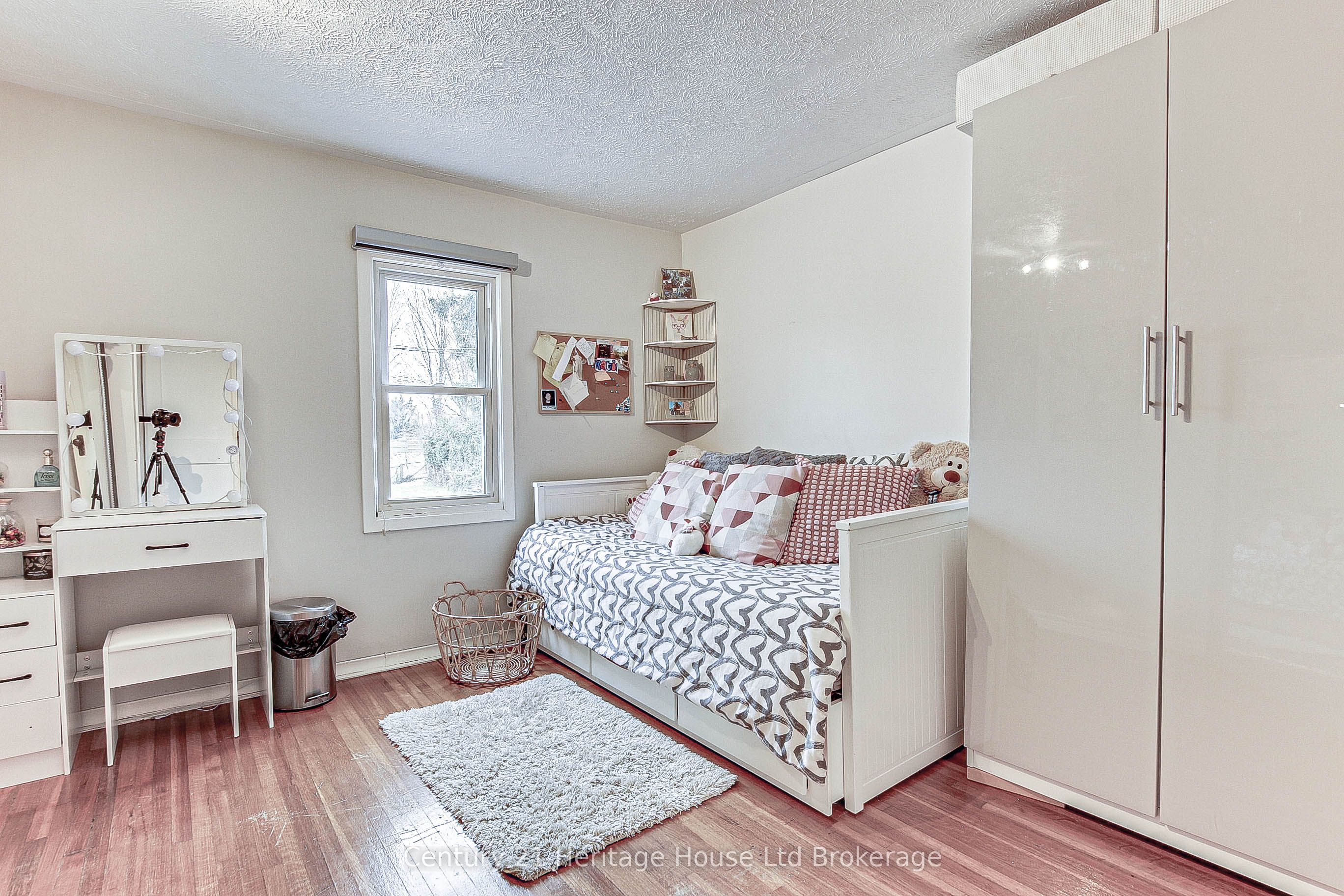2 Church Street Property Photo 34