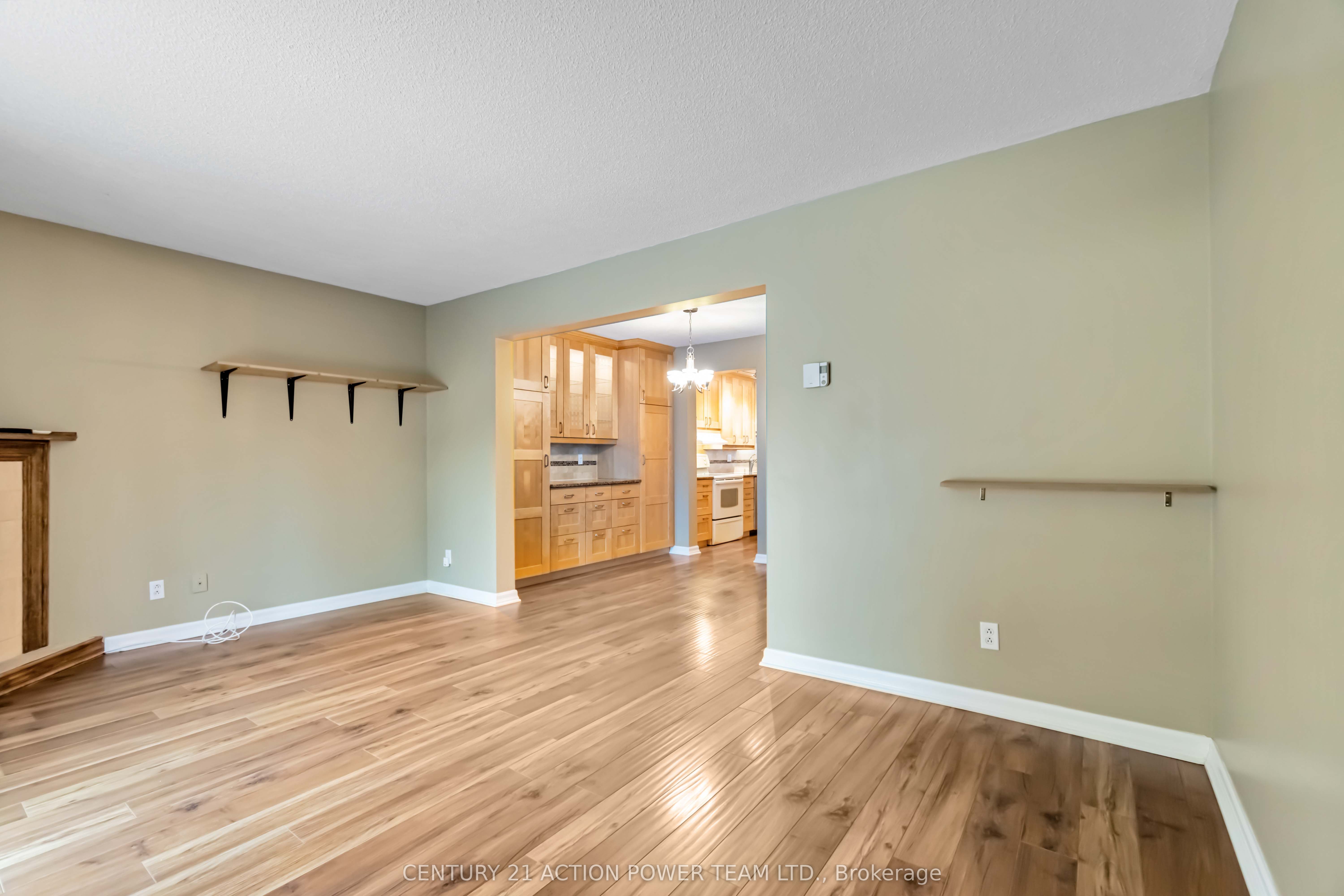 623 St Louis Street Property Photo 14