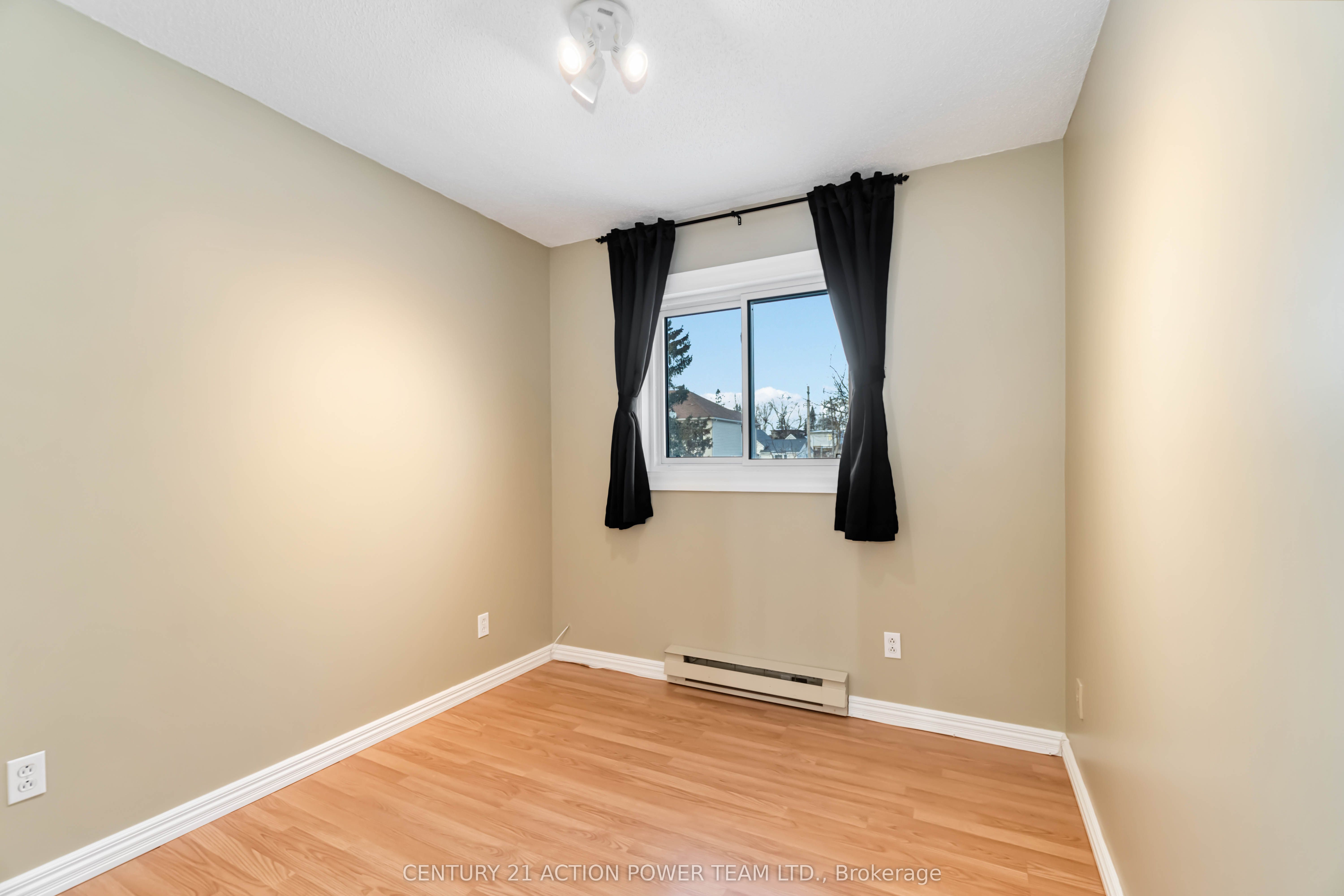 623 St Louis Street Property Photo 25