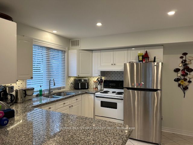 3 Park Street Property Photo 4