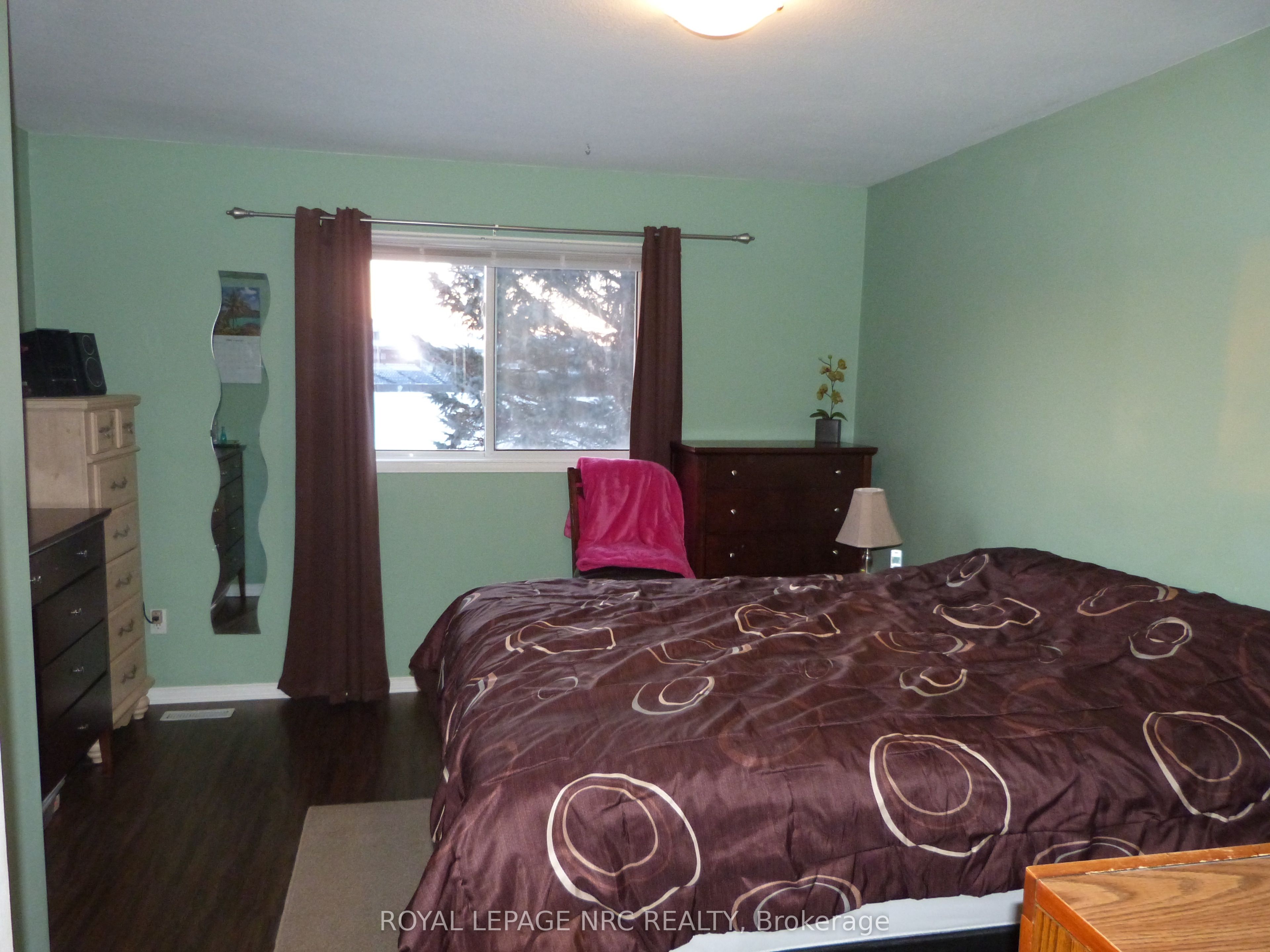 175 St.lawrence Drive Property Photo 11