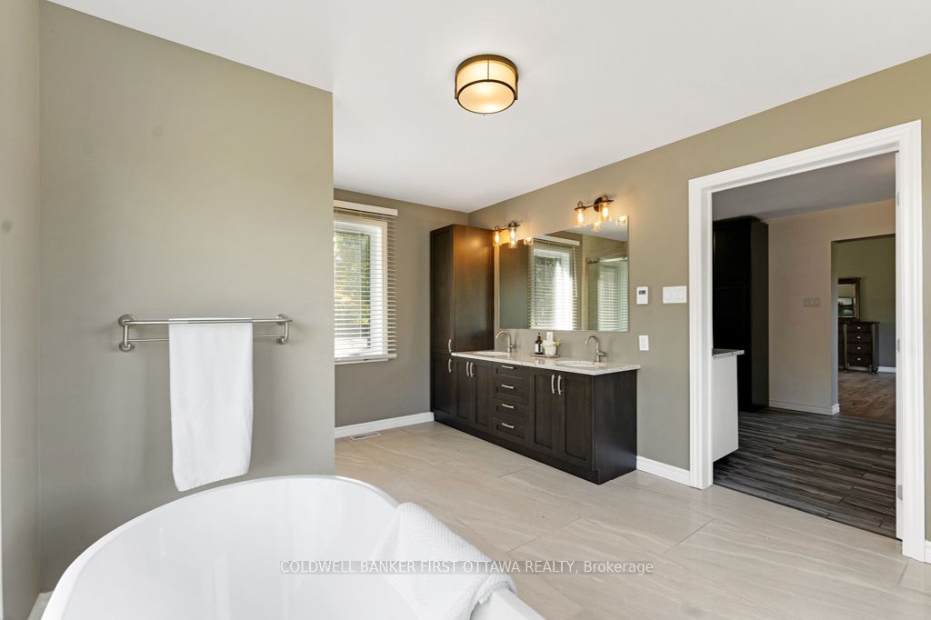 1608 Nolans Road Property Photo 22