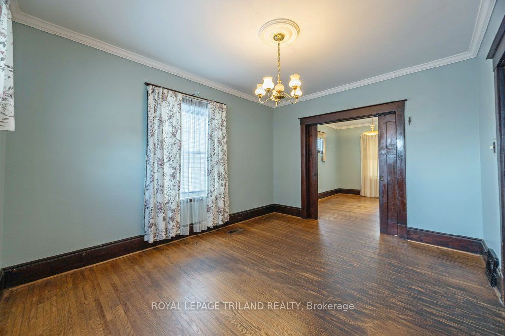 57 Manitoba Street Property Photo 11