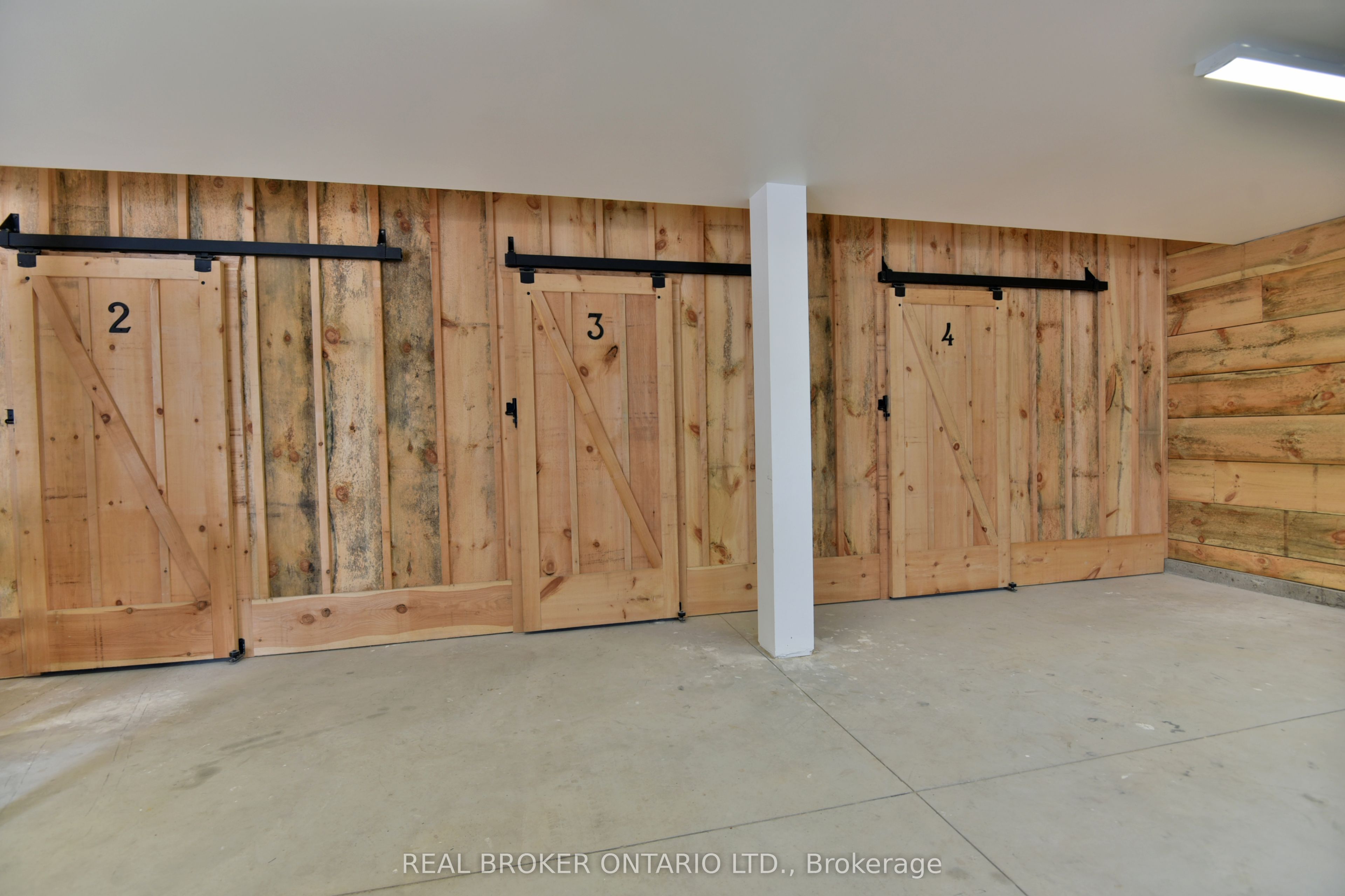 439 Edward Street Property Photo 20