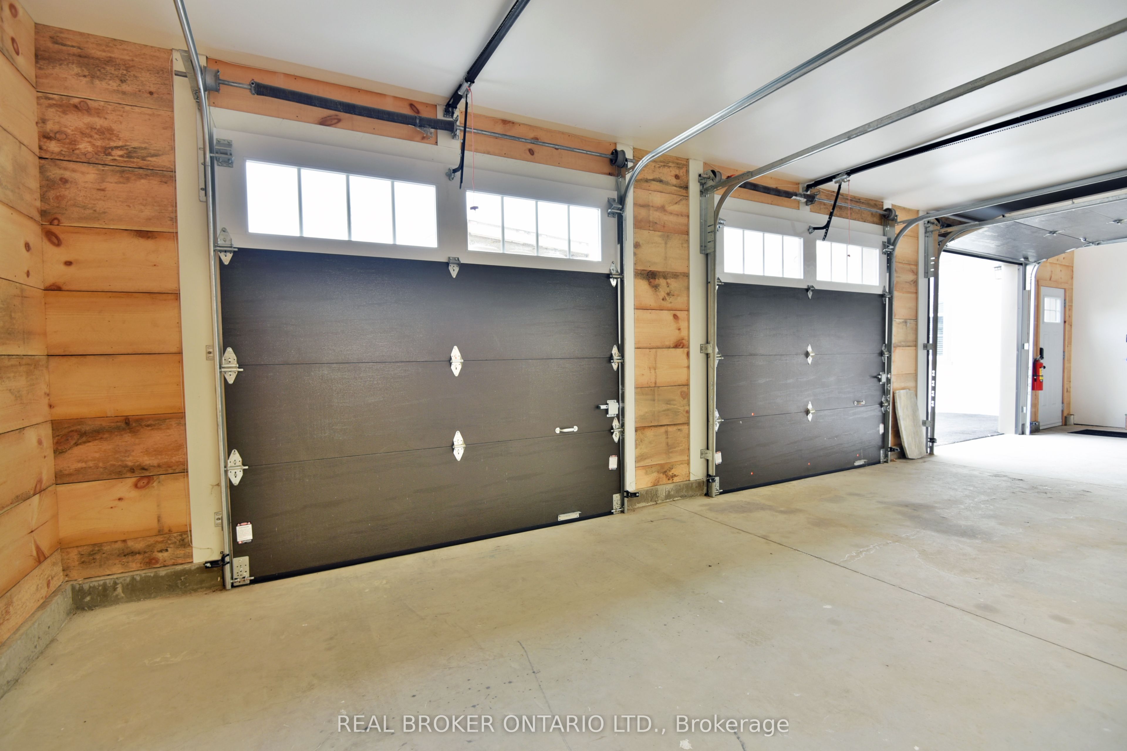439 Edward Street Property Photo 21