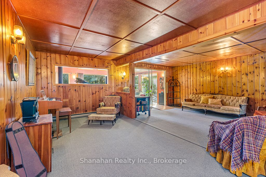 17 Little Cove Road S Property Photo 25