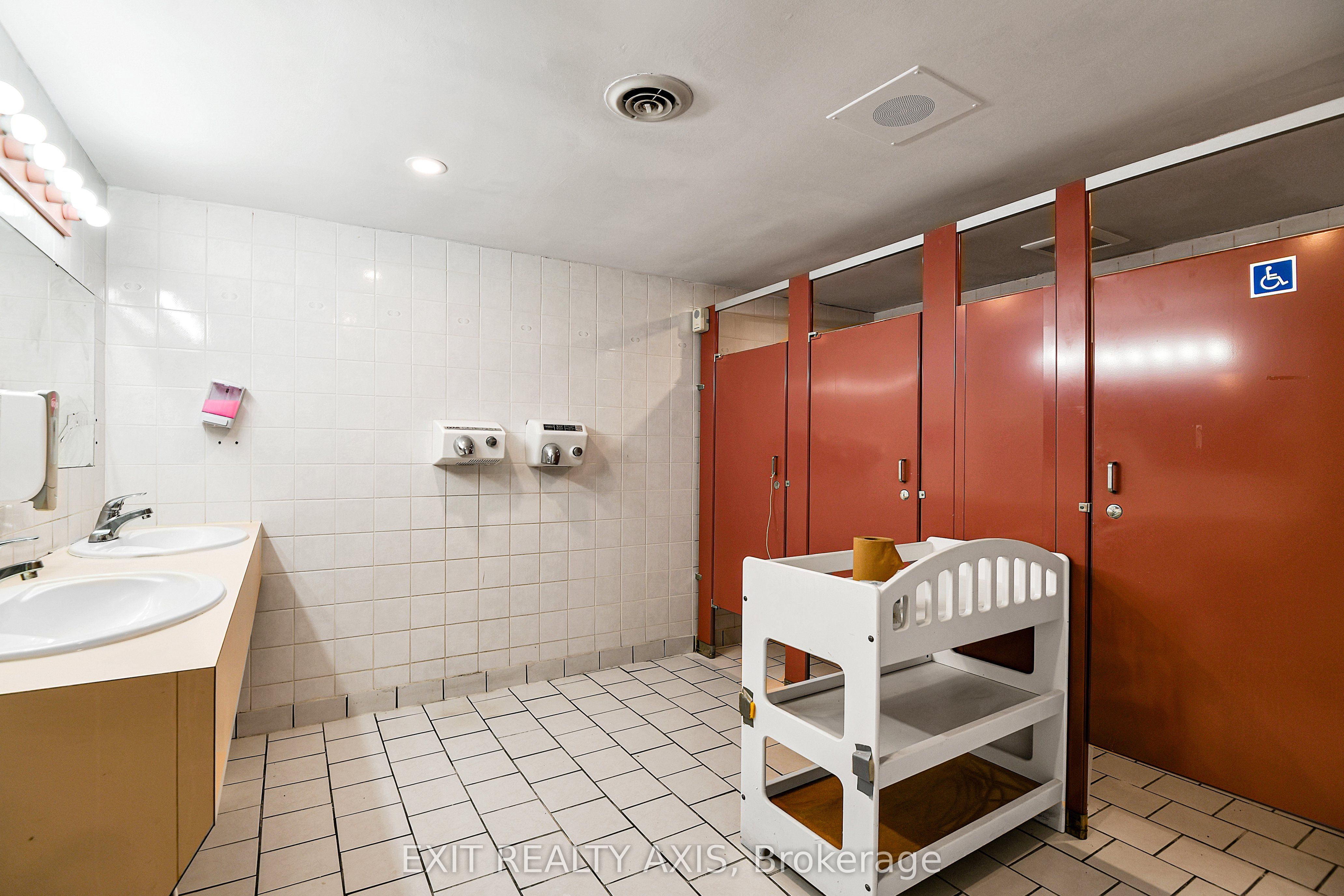 39 Bedford Street Property Photo 21