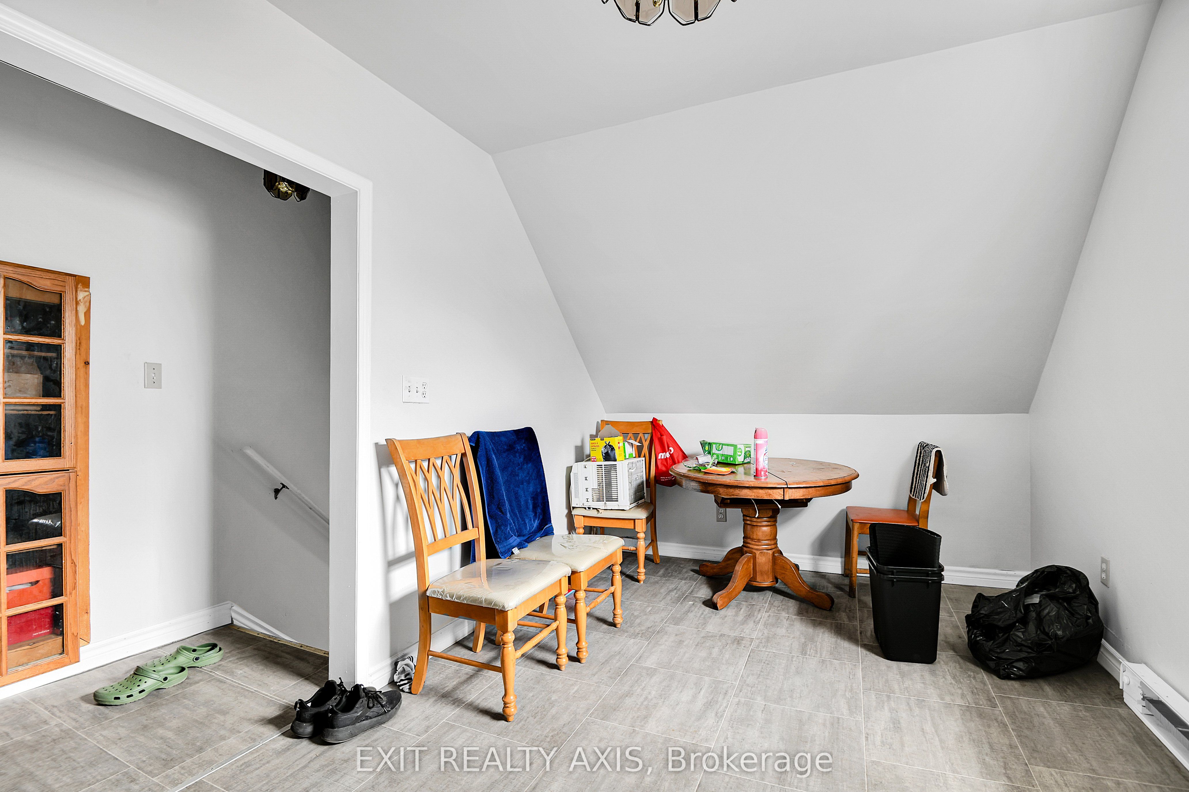 39 Bedford Street Property Photo 28