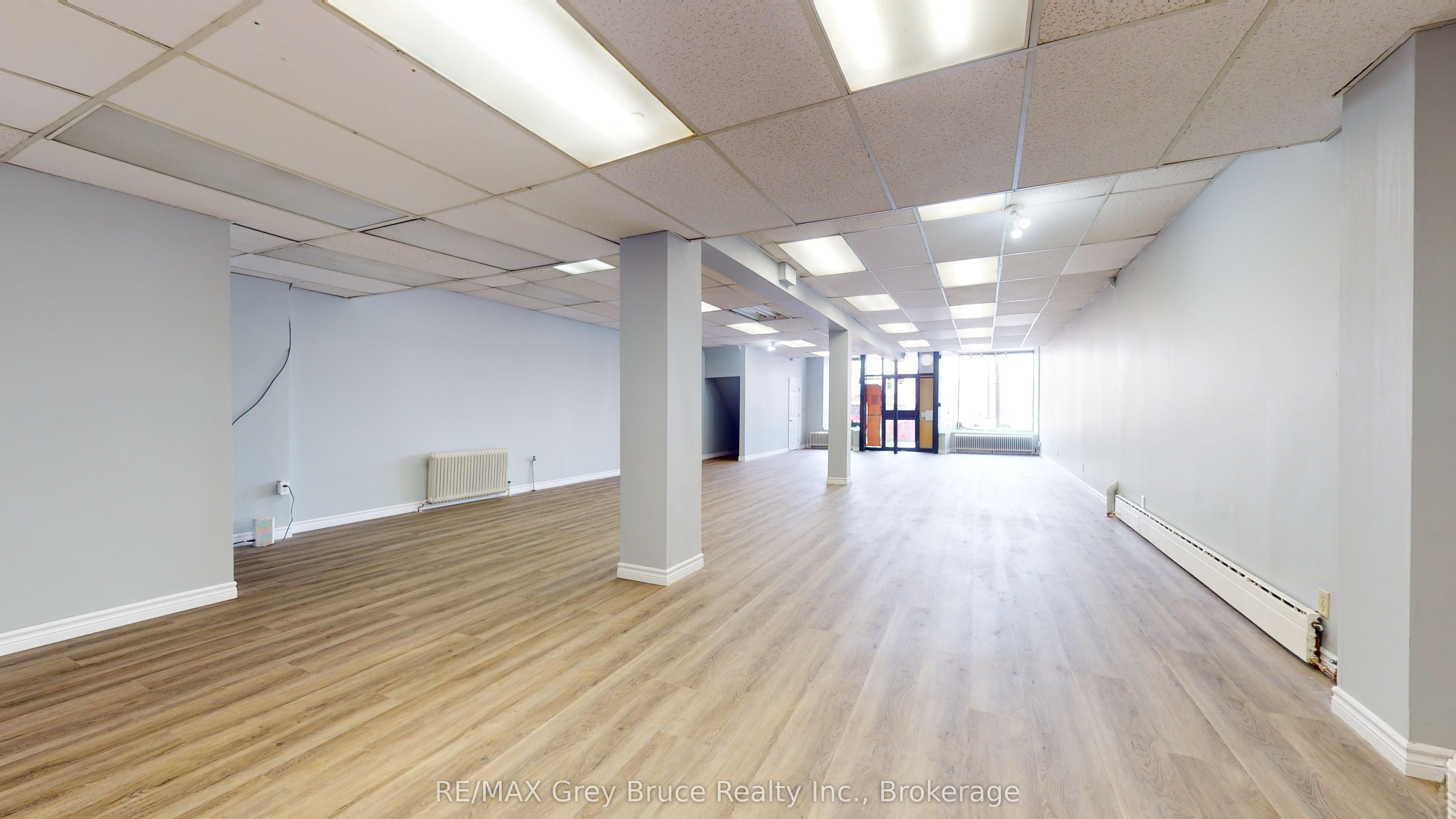 269 10th Street Property Photo 4