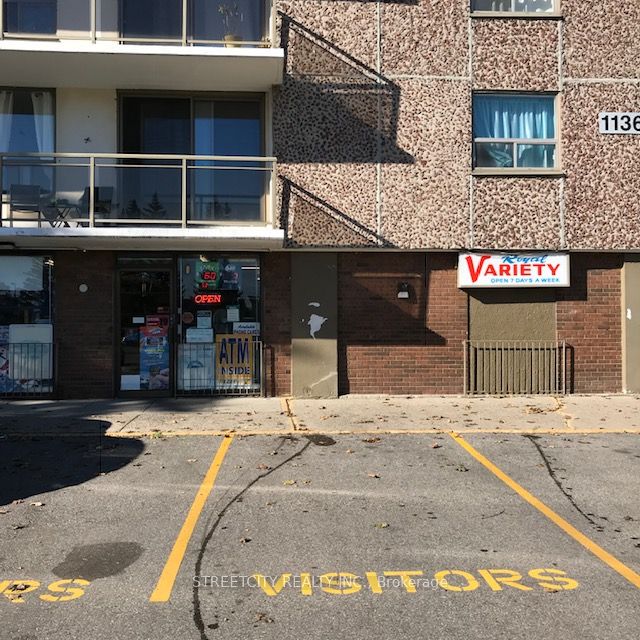#101 - 1136 Adelaide Street Property Photo 3
