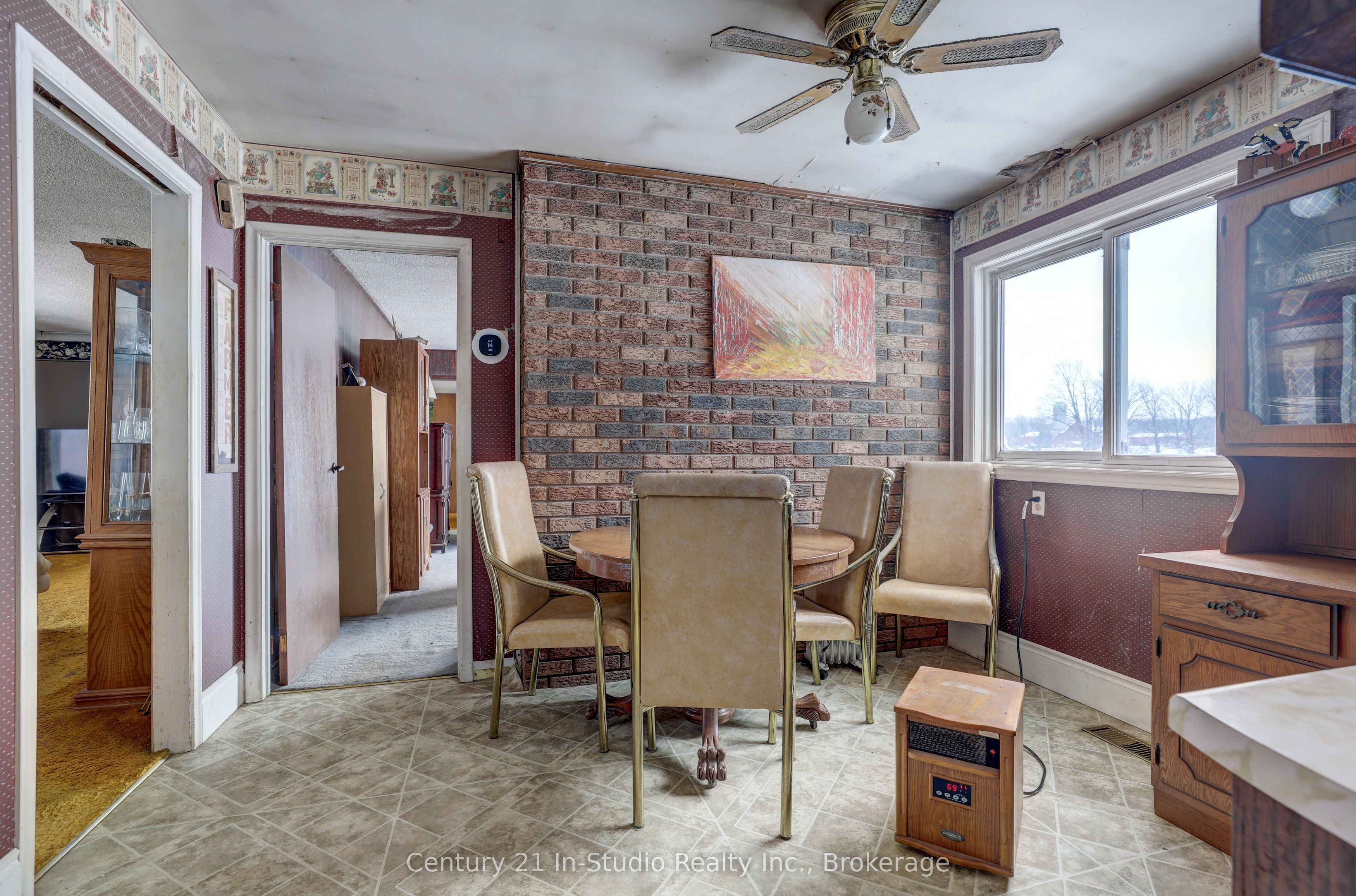 425158 Irish Lake Road Property Photo 25