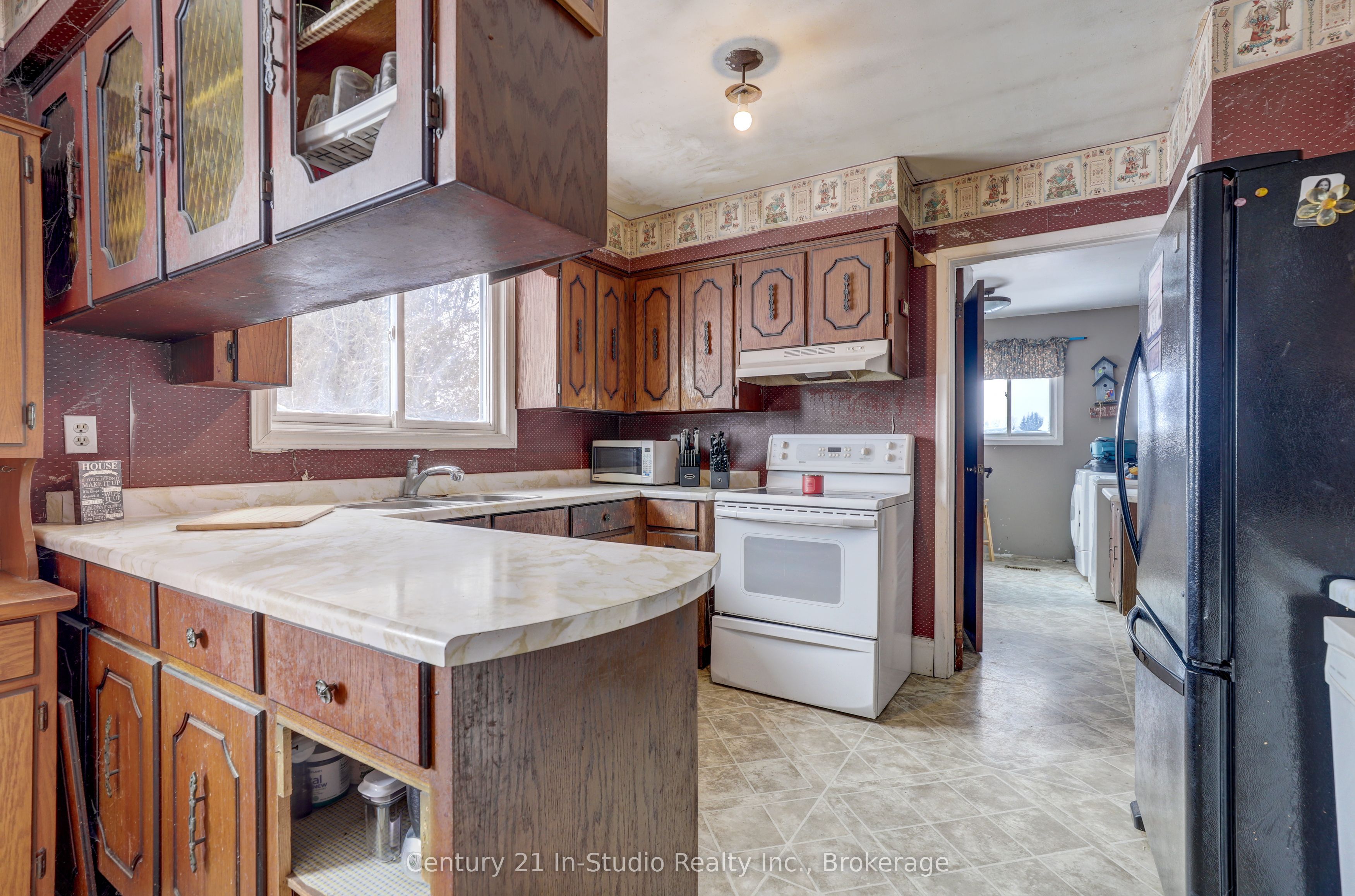 425158 Irish Lake Road Property Photo 26