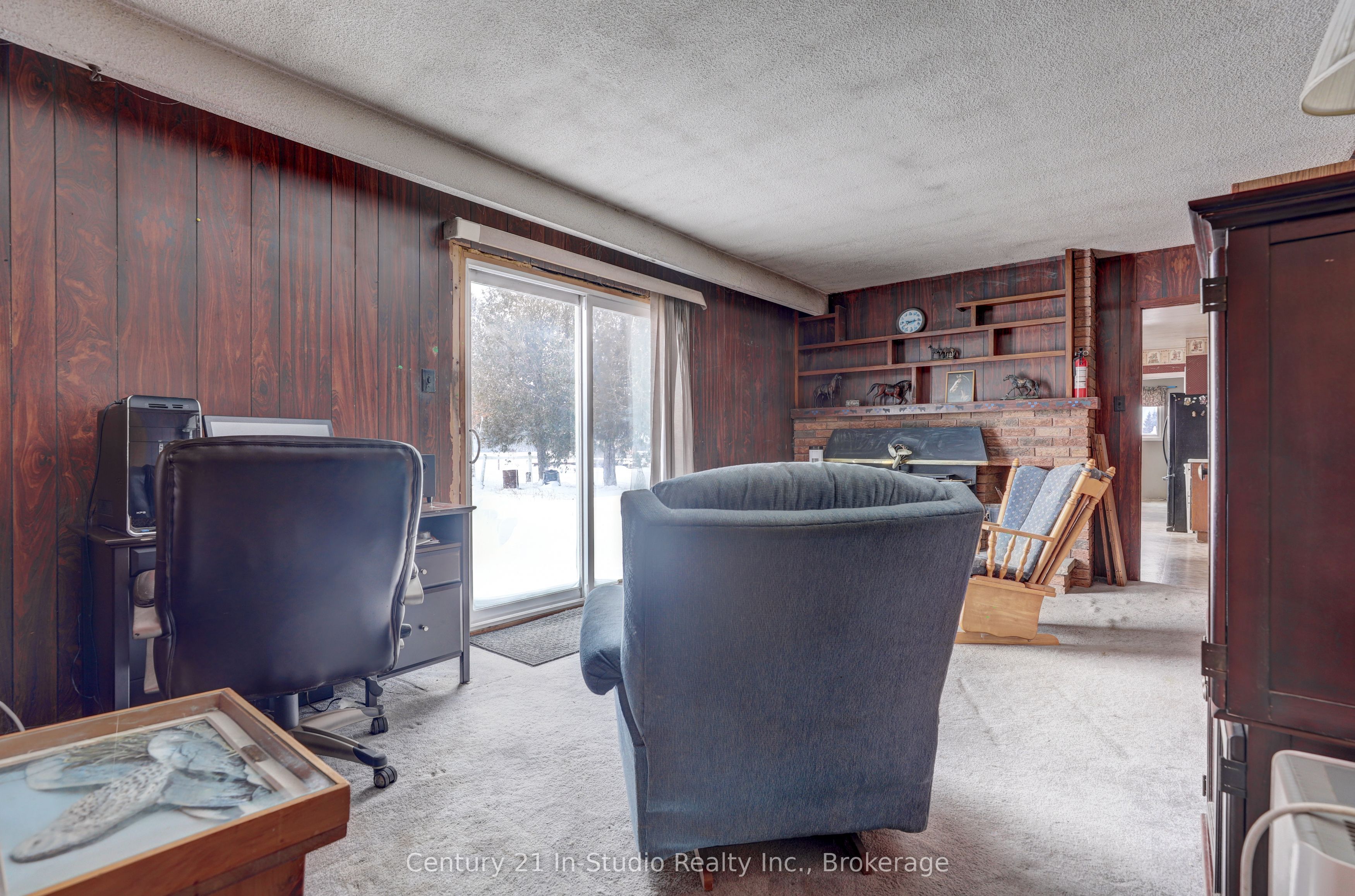 425158 Irish Lake Road Property Photo 29