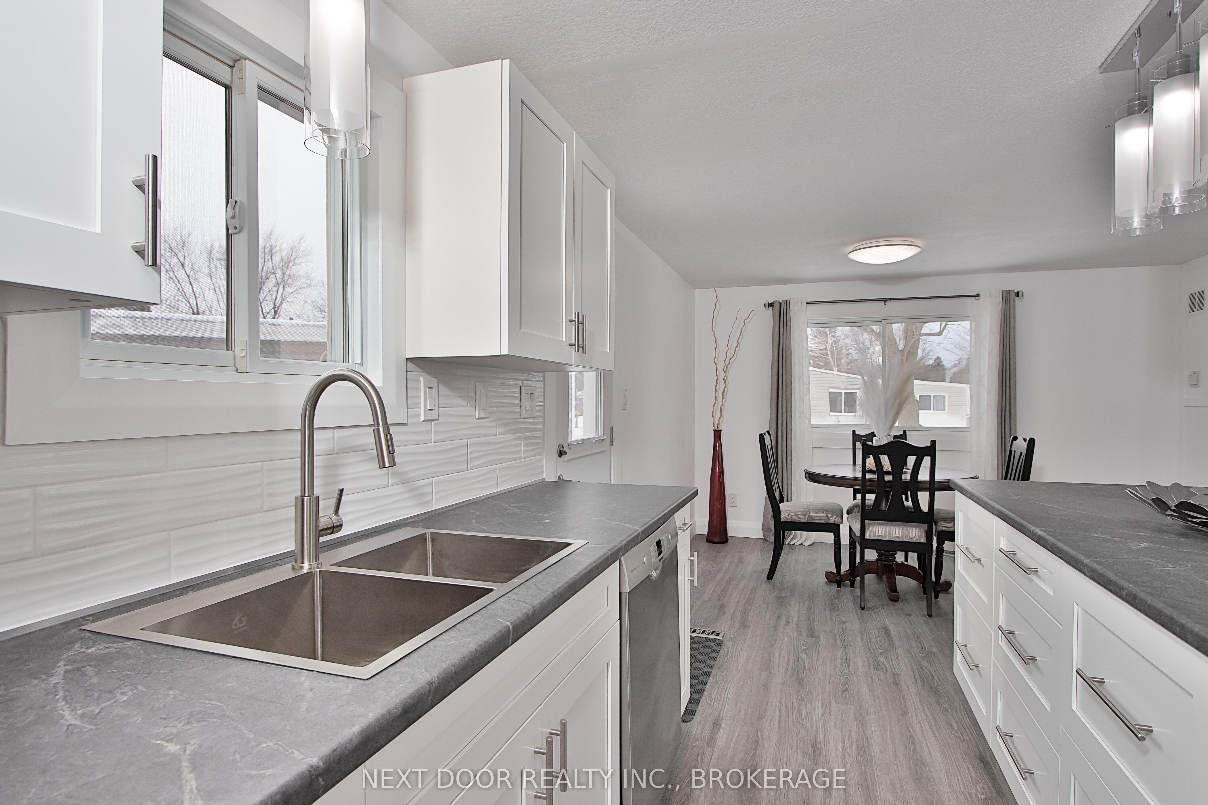 46 St. Andrews Place Property Photo 12
