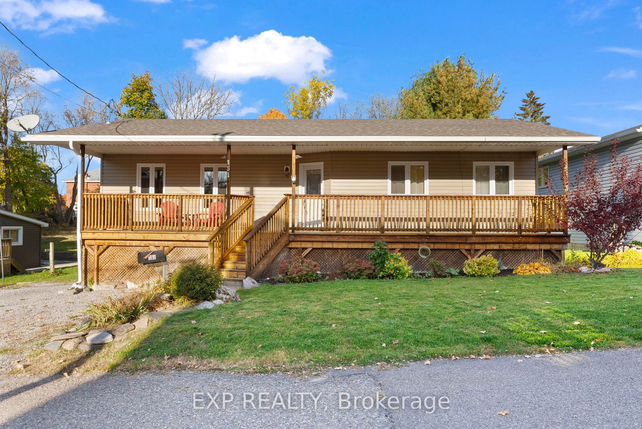 151 Bank Street Property Photo