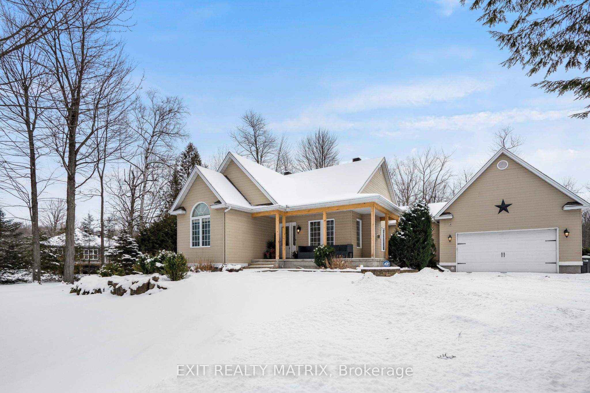 736 Fox Run Road Property Photo