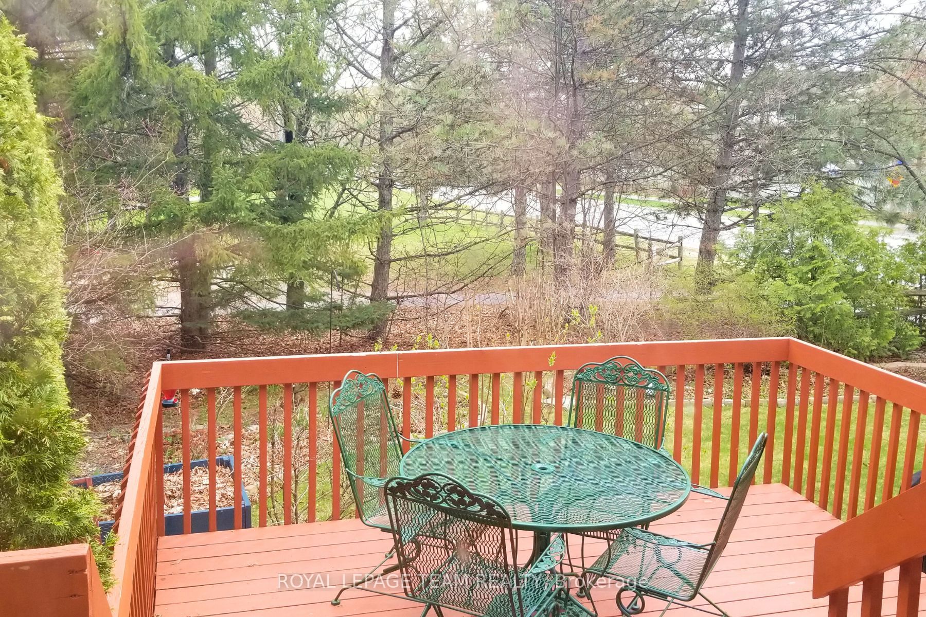 2 Inverary Drive Property Photo 5