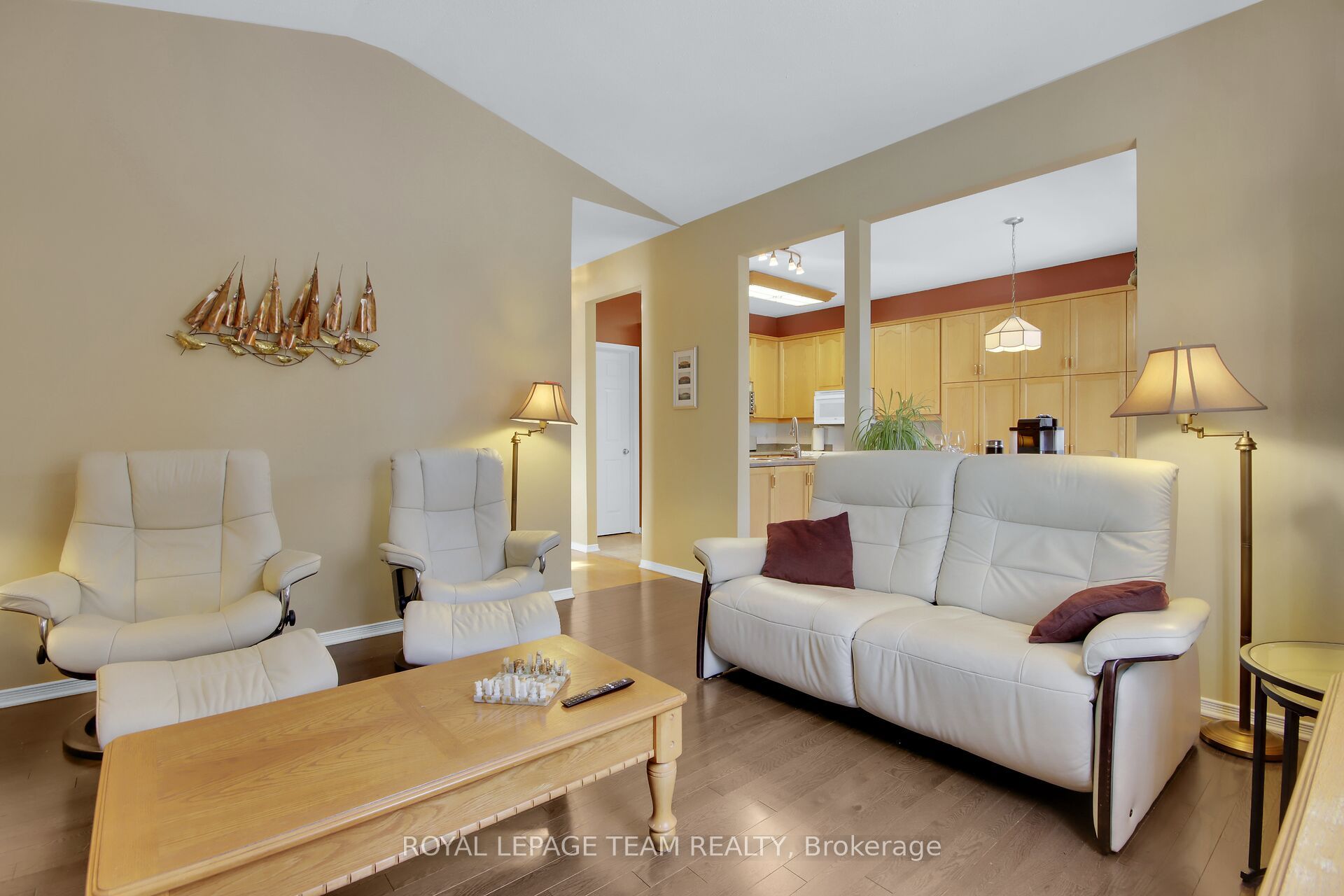 2 Inverary Drive Property Photo 17