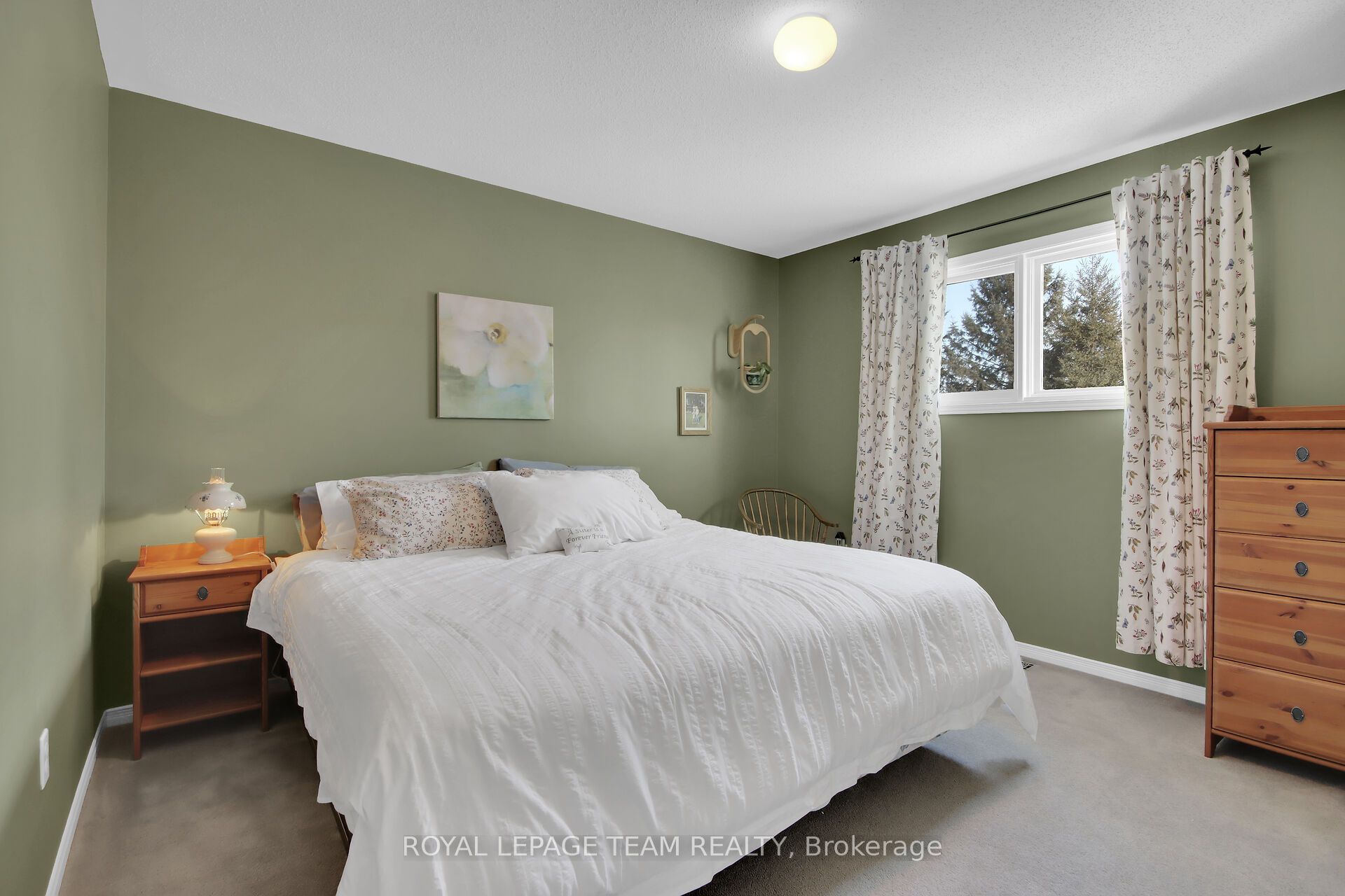 2 Inverary Drive Property Photo 25