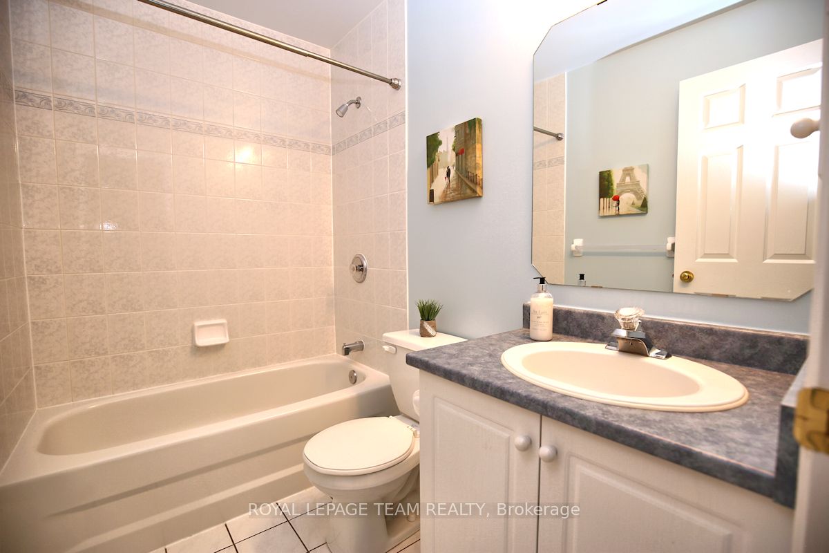2 Inverary Drive Property Photo 29
