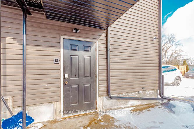 40 Main Street Property Photo 31