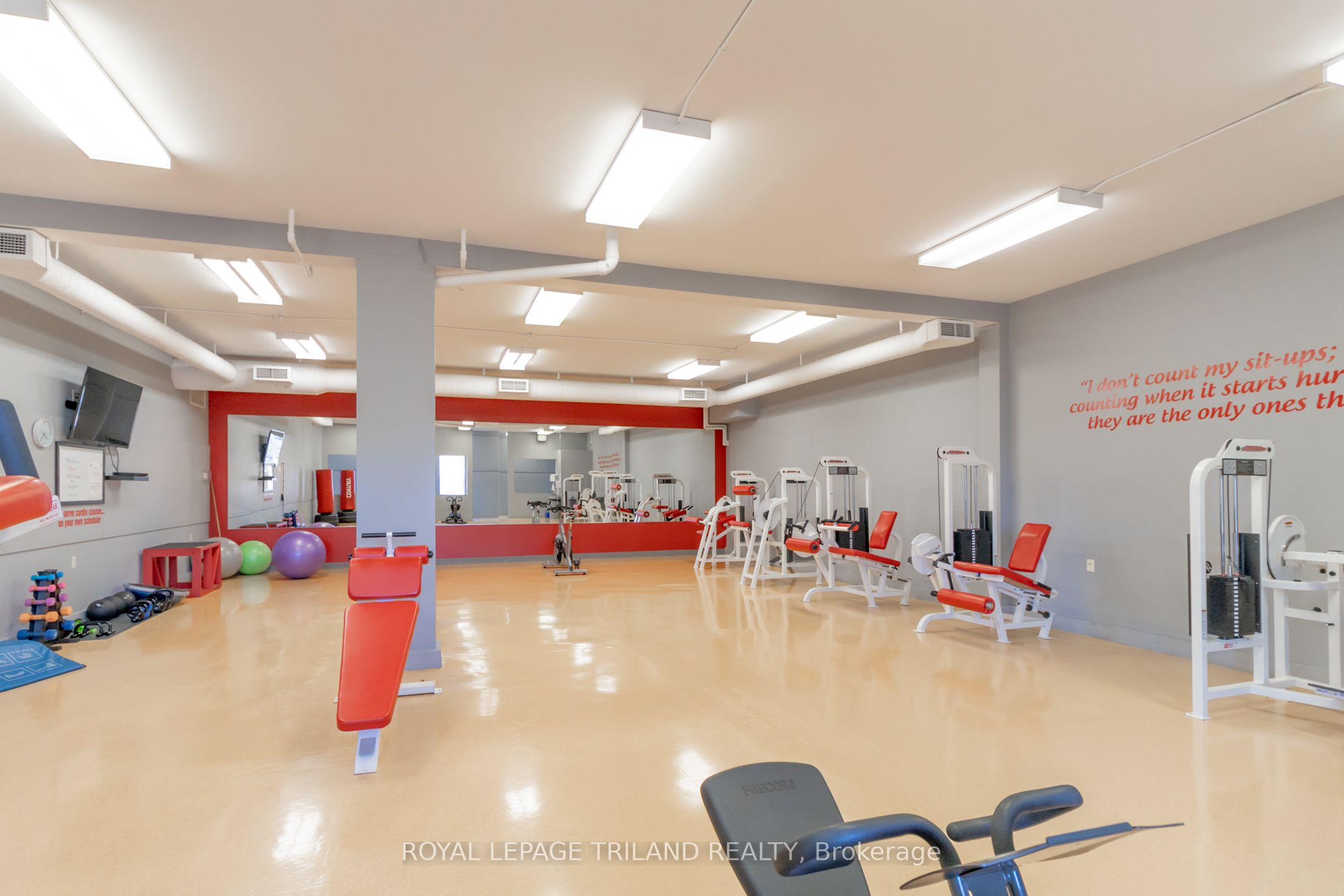 #1 - 37 Ontario Street Property Photo 17