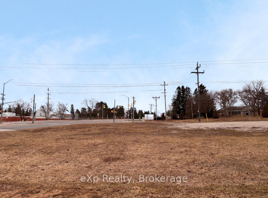 2 Kincardine Road Property Photo 3