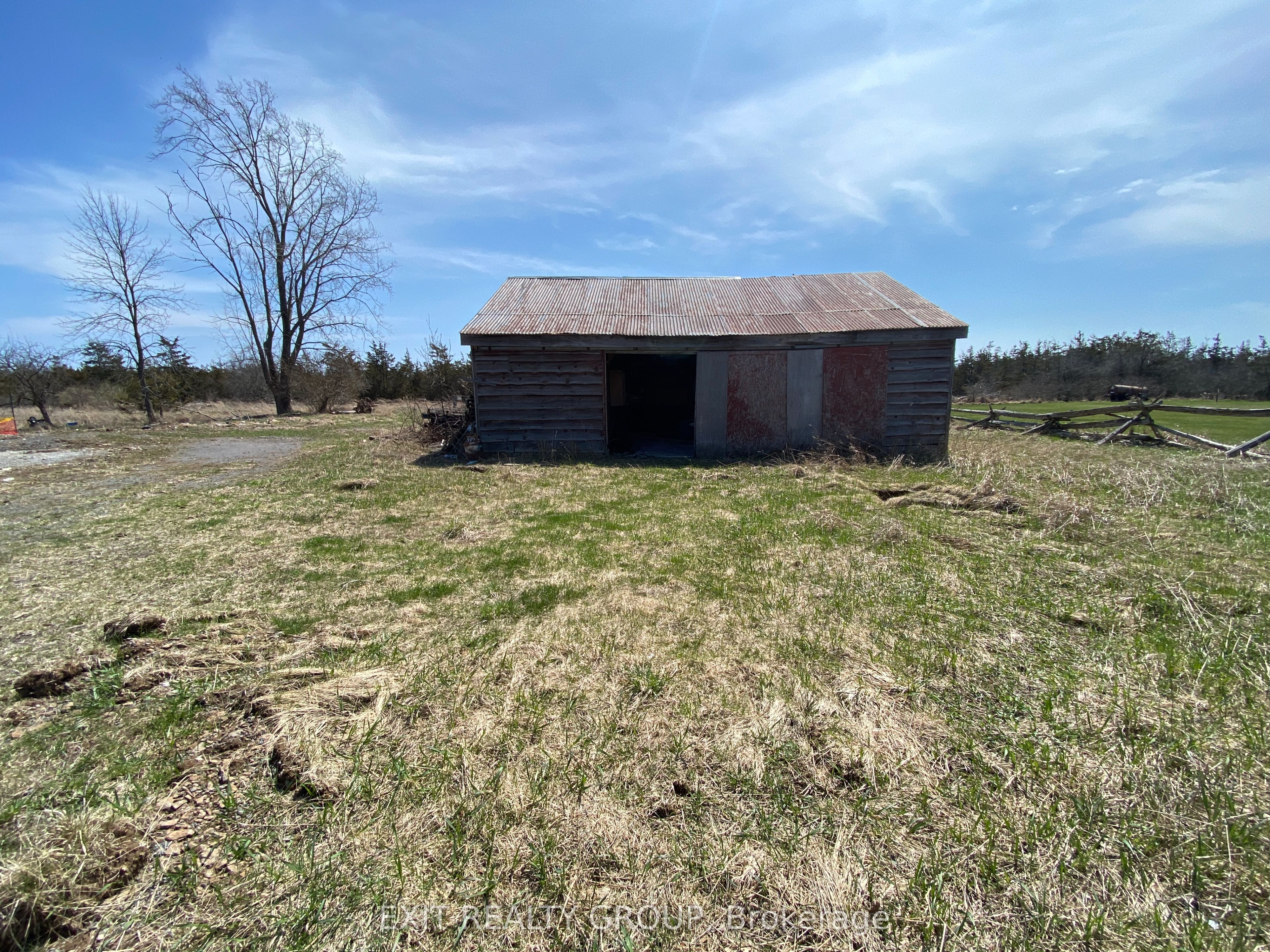 800 Chuckery Hill Road Property Photo 5